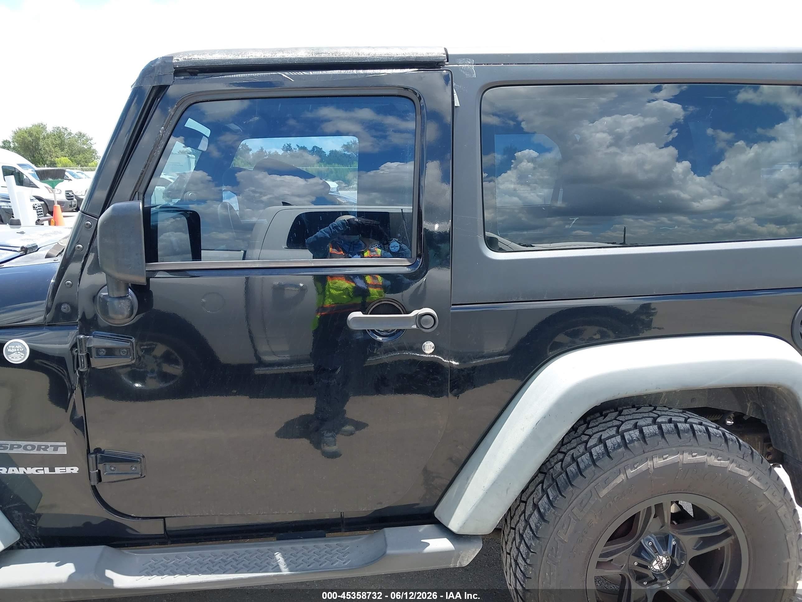2011 Jeep Wrangler Sport Black vin: 1J4AA2D19BL580604