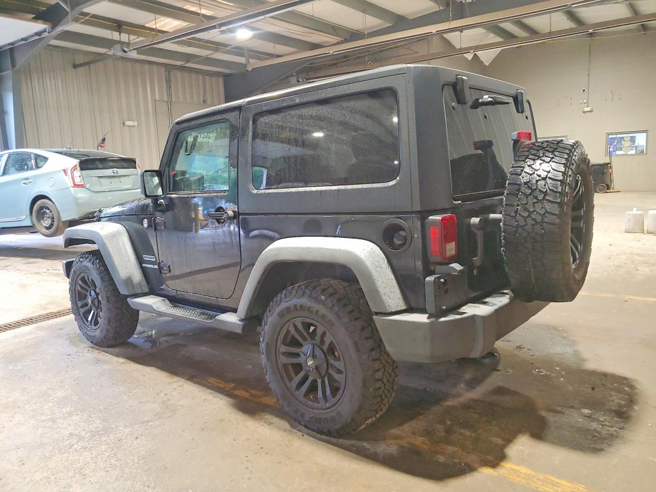 2011 Jeep Wrangler Sport Black vin: 1J4AA2D19BL596057