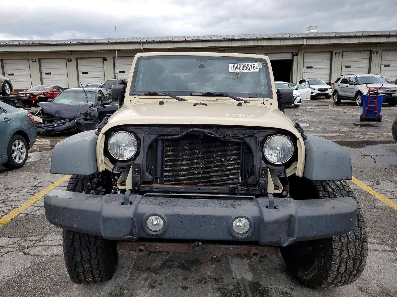 2011 Jeep Wrangler Sport Tan vin: 1J4AA2D19BL602536