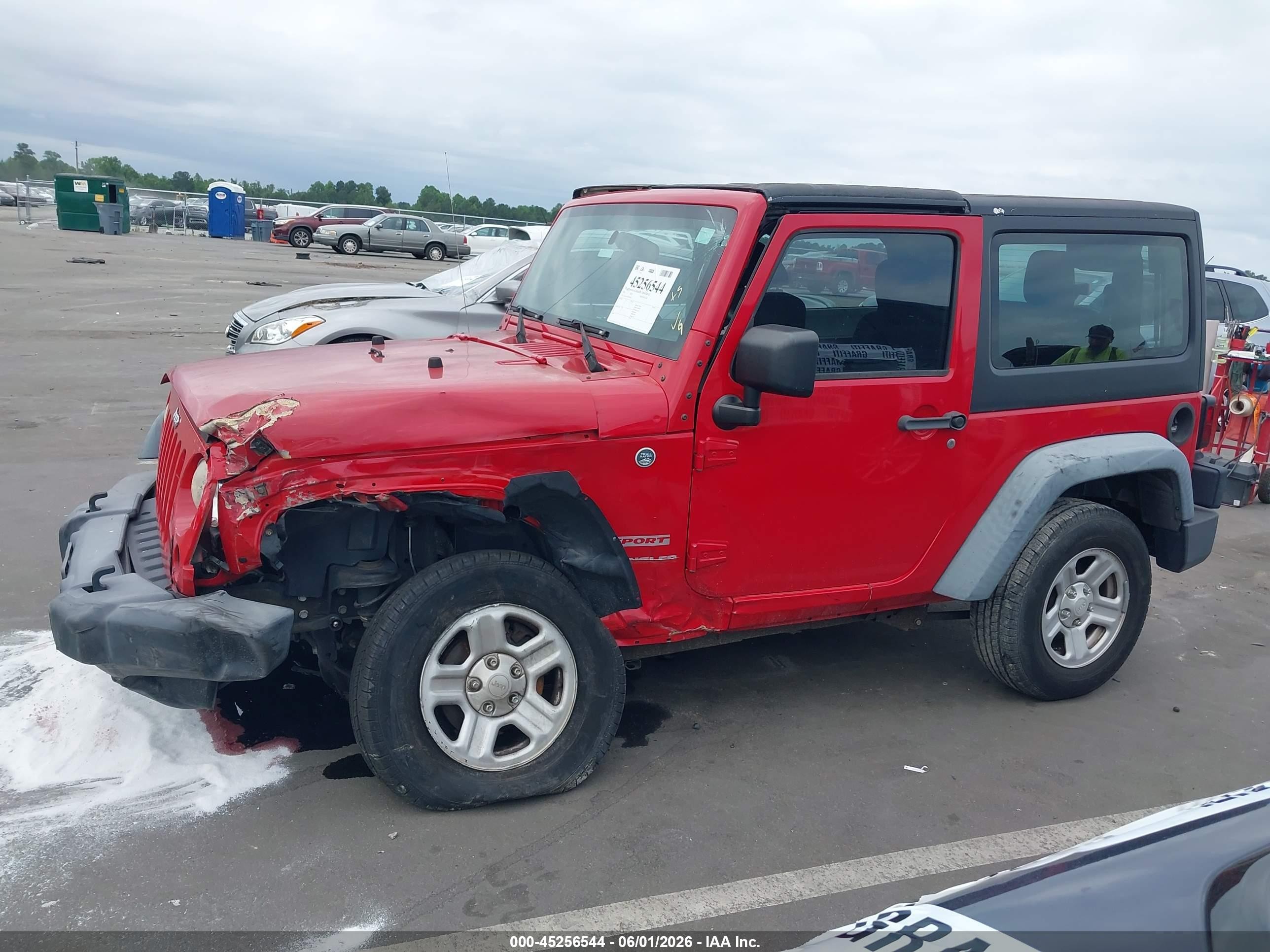 2011 Jeep Wrangler Sport Красный vin: 1J4AA2D19BL636413
