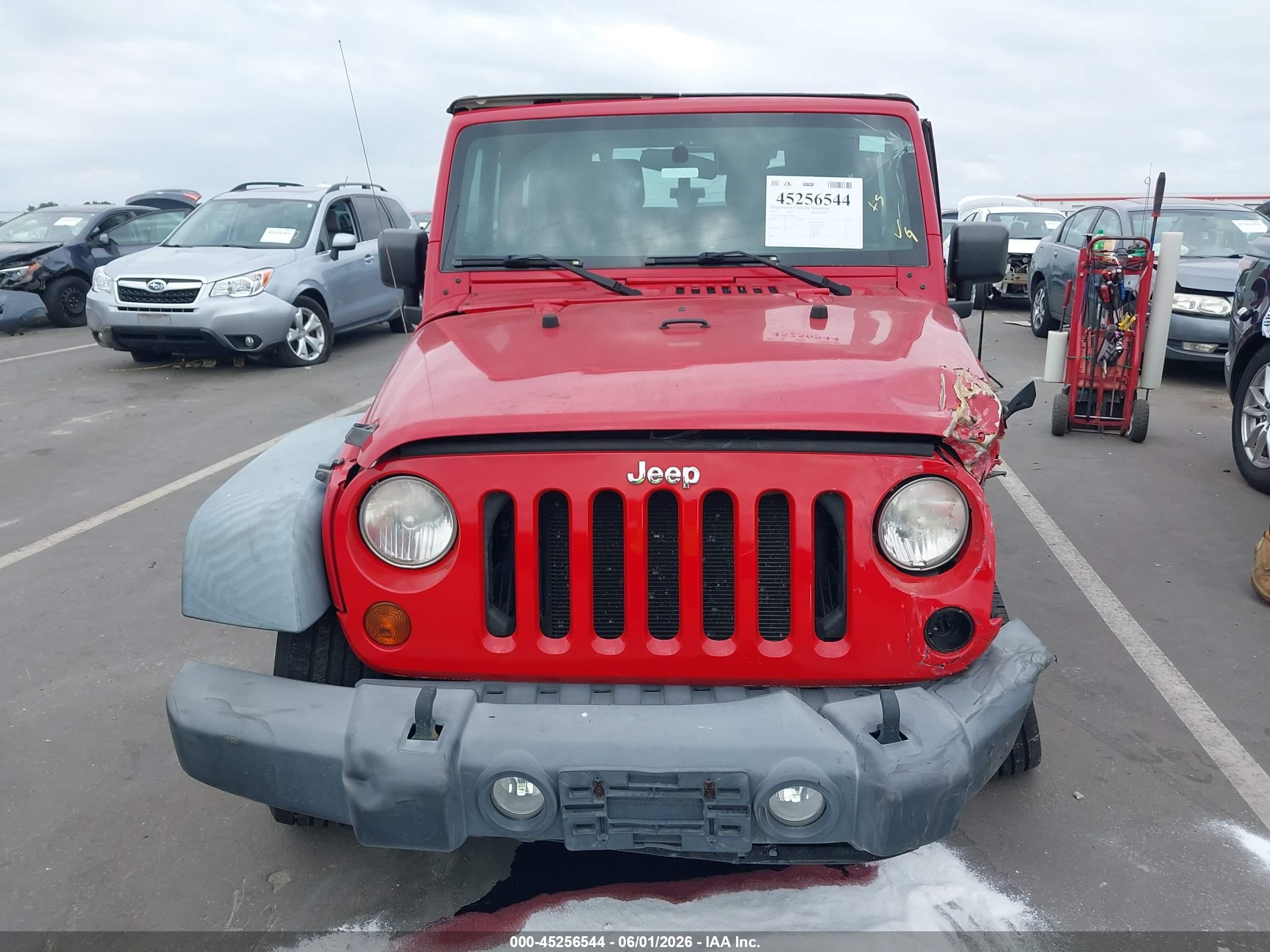 2011 Jeep Wrangler Sport Красный vin: 1J4AA2D19BL636413