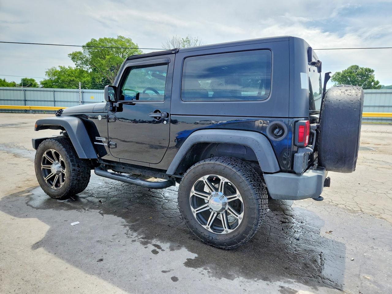 2010 Jeep Wrangler Sport Black vin: 1J4AA2D1XAL112136