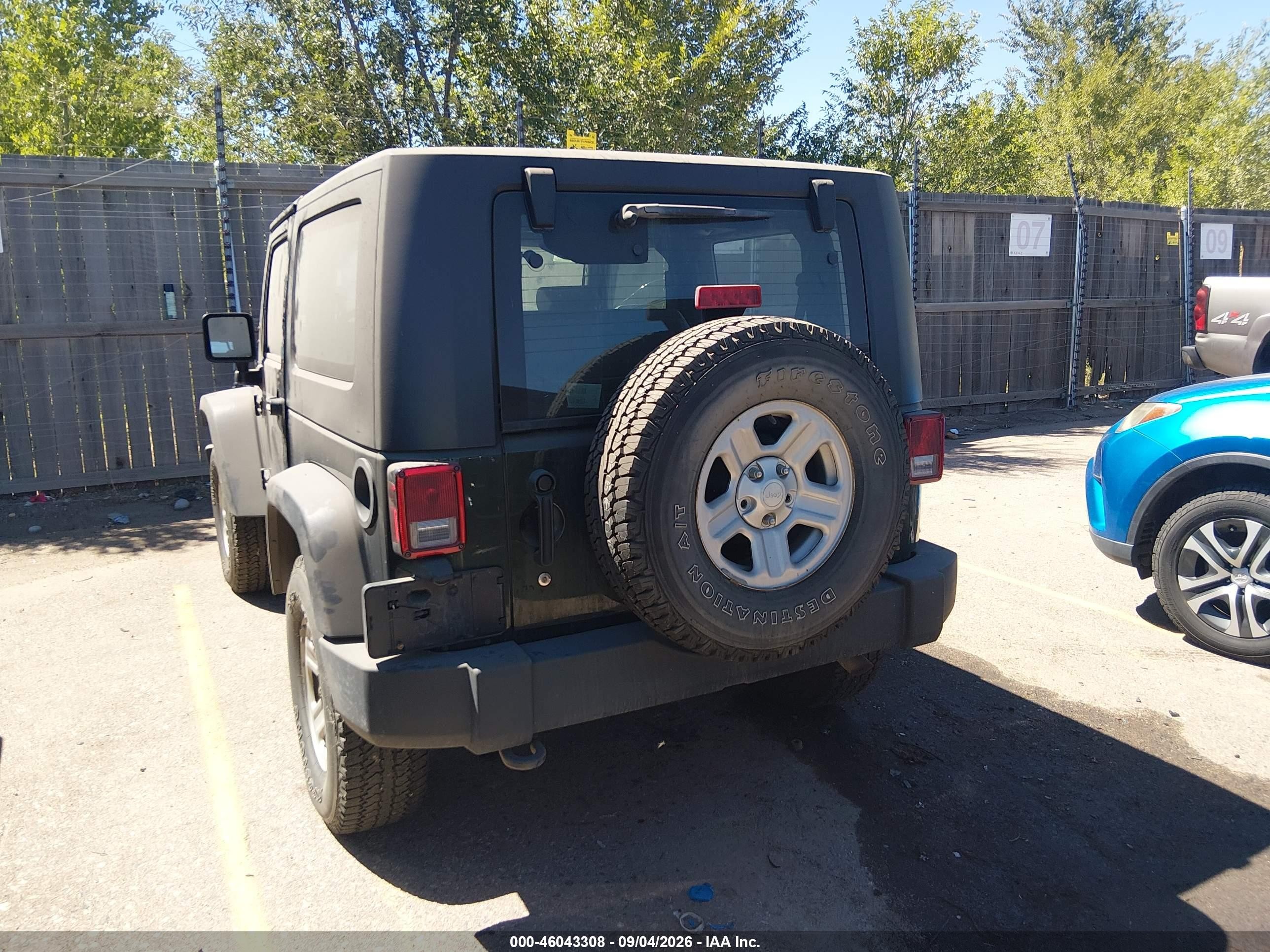 2010 Jeep Wrangler Sport Gray vin: 1J4AA2D1XAL151809