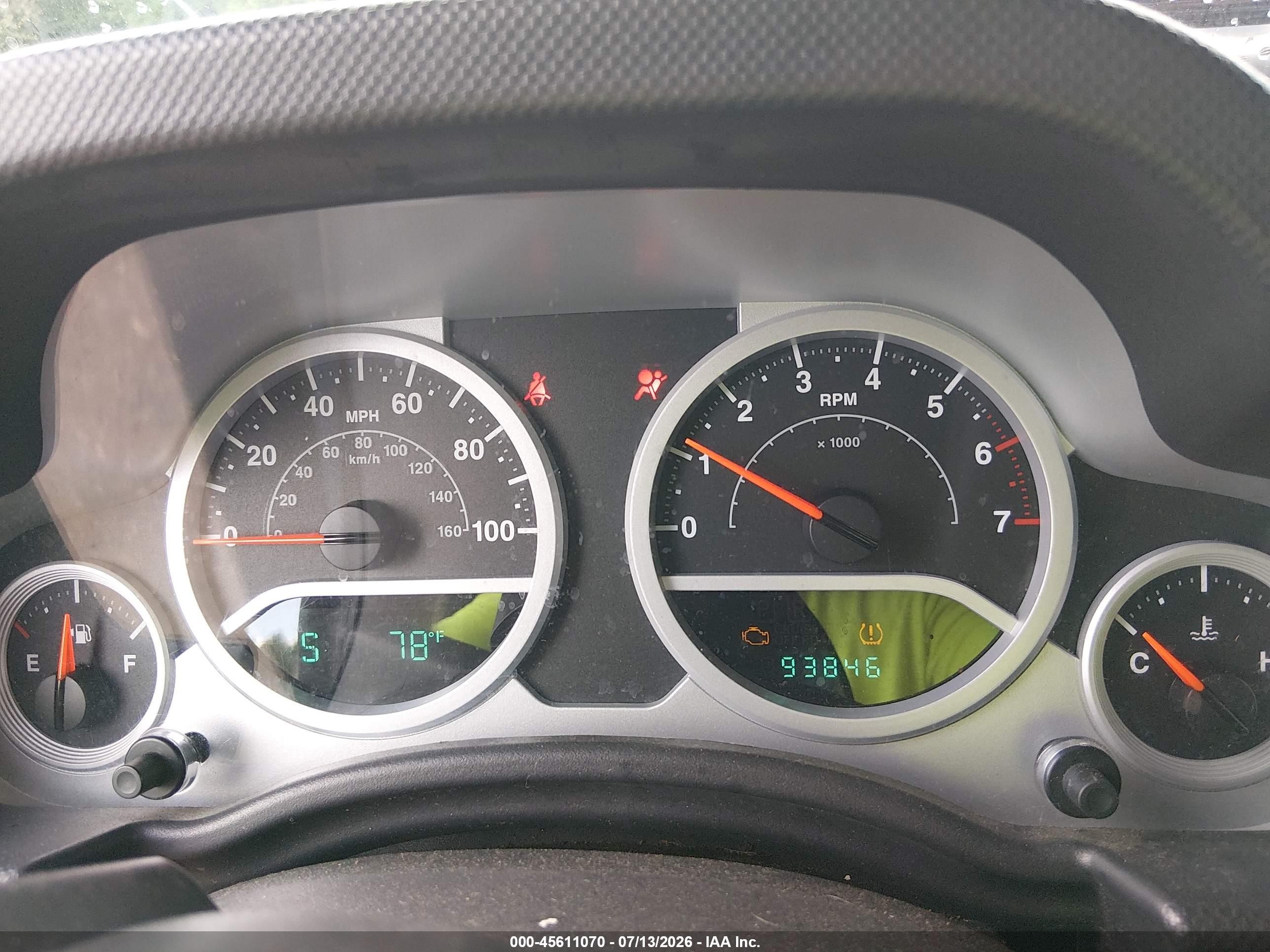 2010 Jeep Wrangler Sport Orange vin: 1J4AA2D1XAL211846