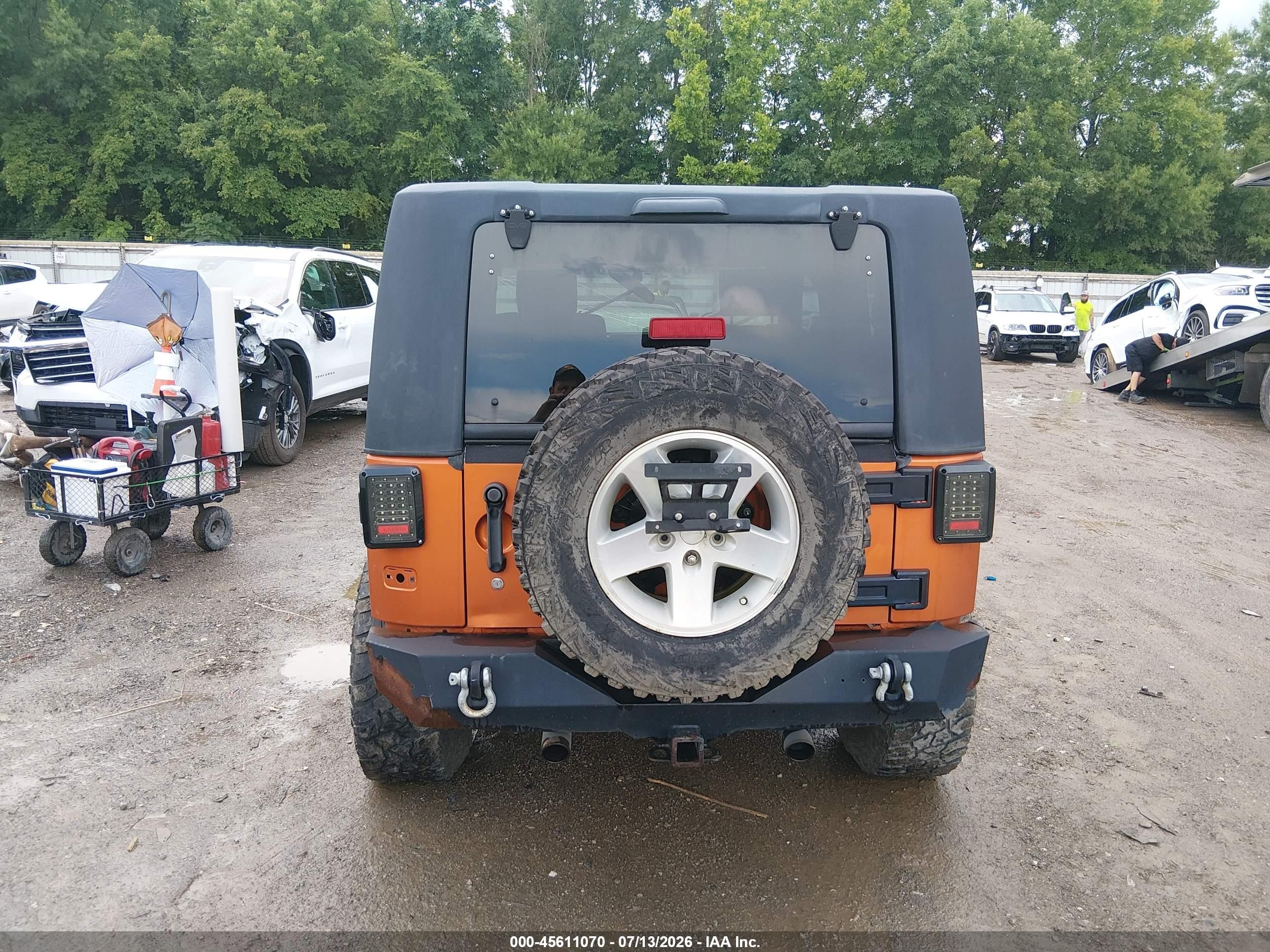 2010 Jeep Wrangler Sport Orange vin: 1J4AA2D1XAL211846