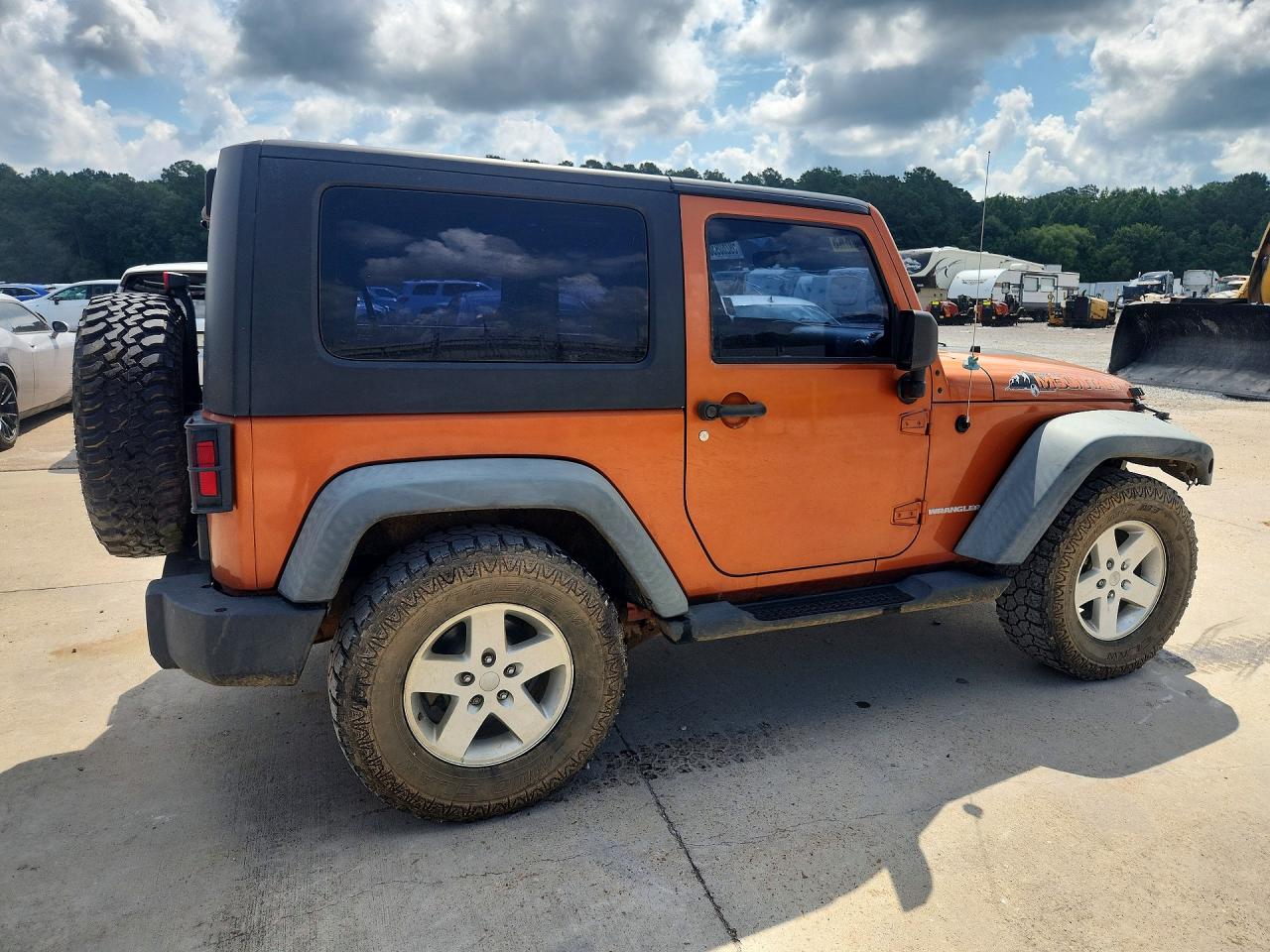 2010 Jeep Wrangler Sport Оранжевый vin: 1J4AA2D1XAL228176