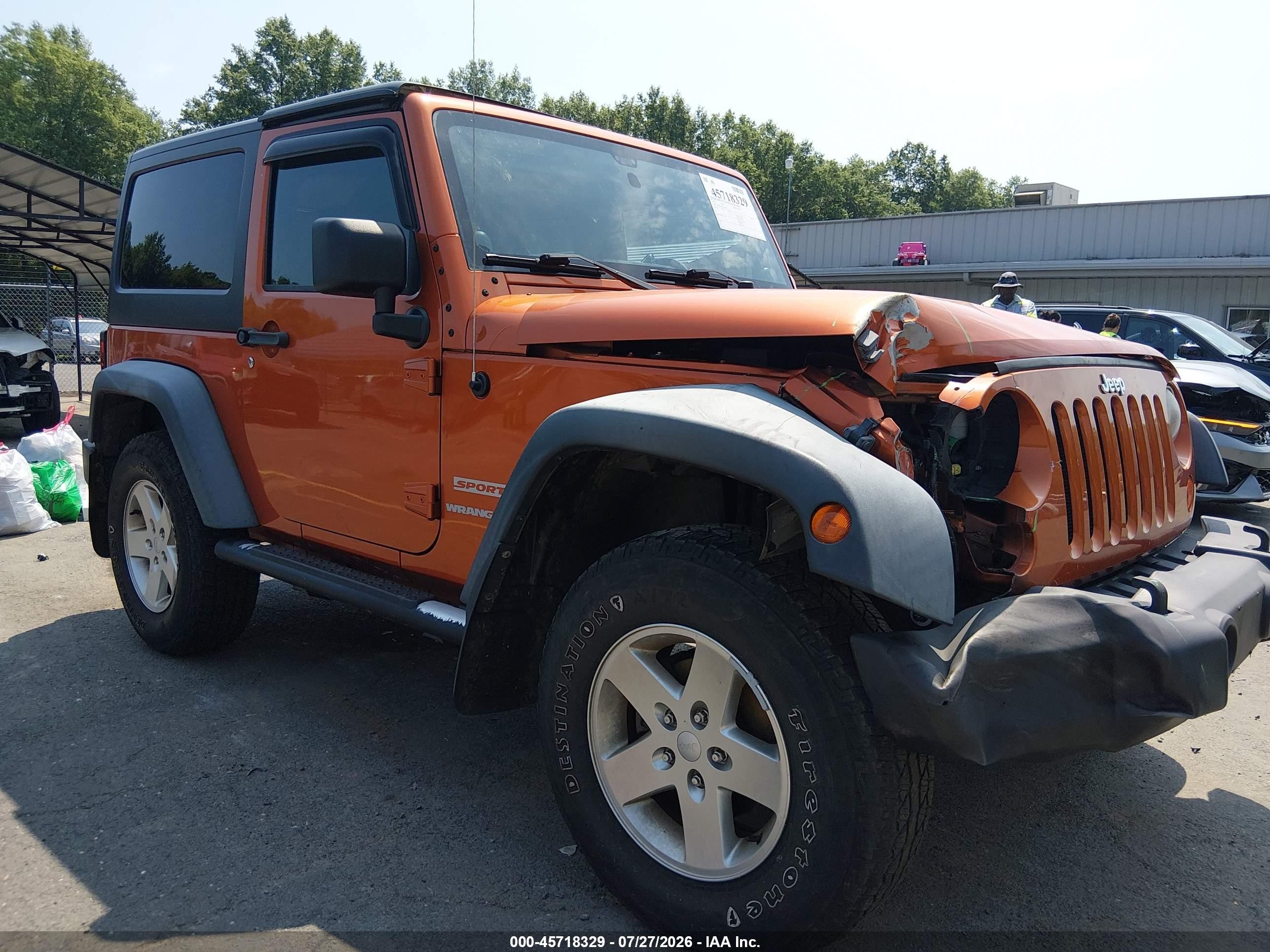 2011 Jeep Wrangler Sport Оранжевый vin: 1J4AA2D1XBL542864