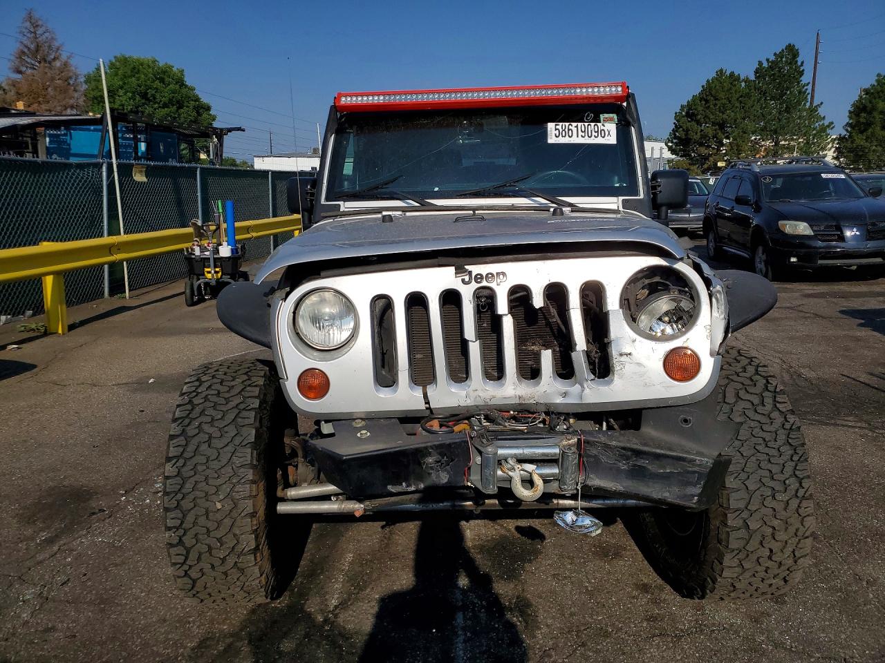 2011 Jeep Wrangler Sport Silver vin: 1J4AA2D1XBL548163