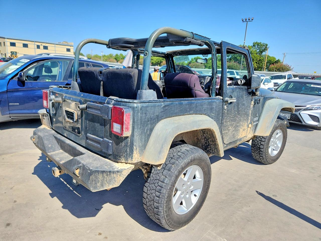 2011 Jeep Wrangler Sport Green vin: 1J4AA2D1XBL555789
