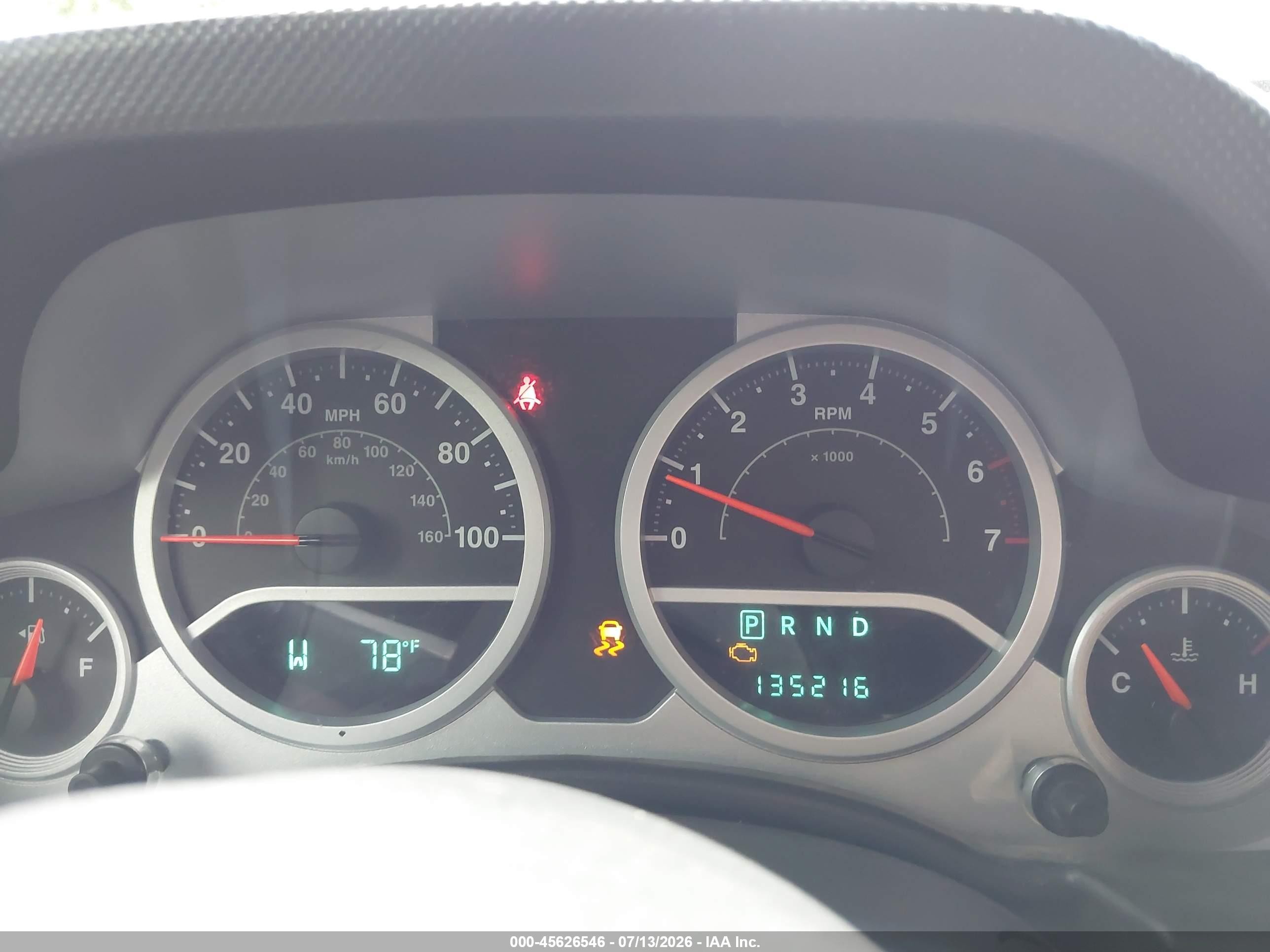 2010 Jeep Wrangler Sahara Gray vin: 1J4AA5D11AL133393