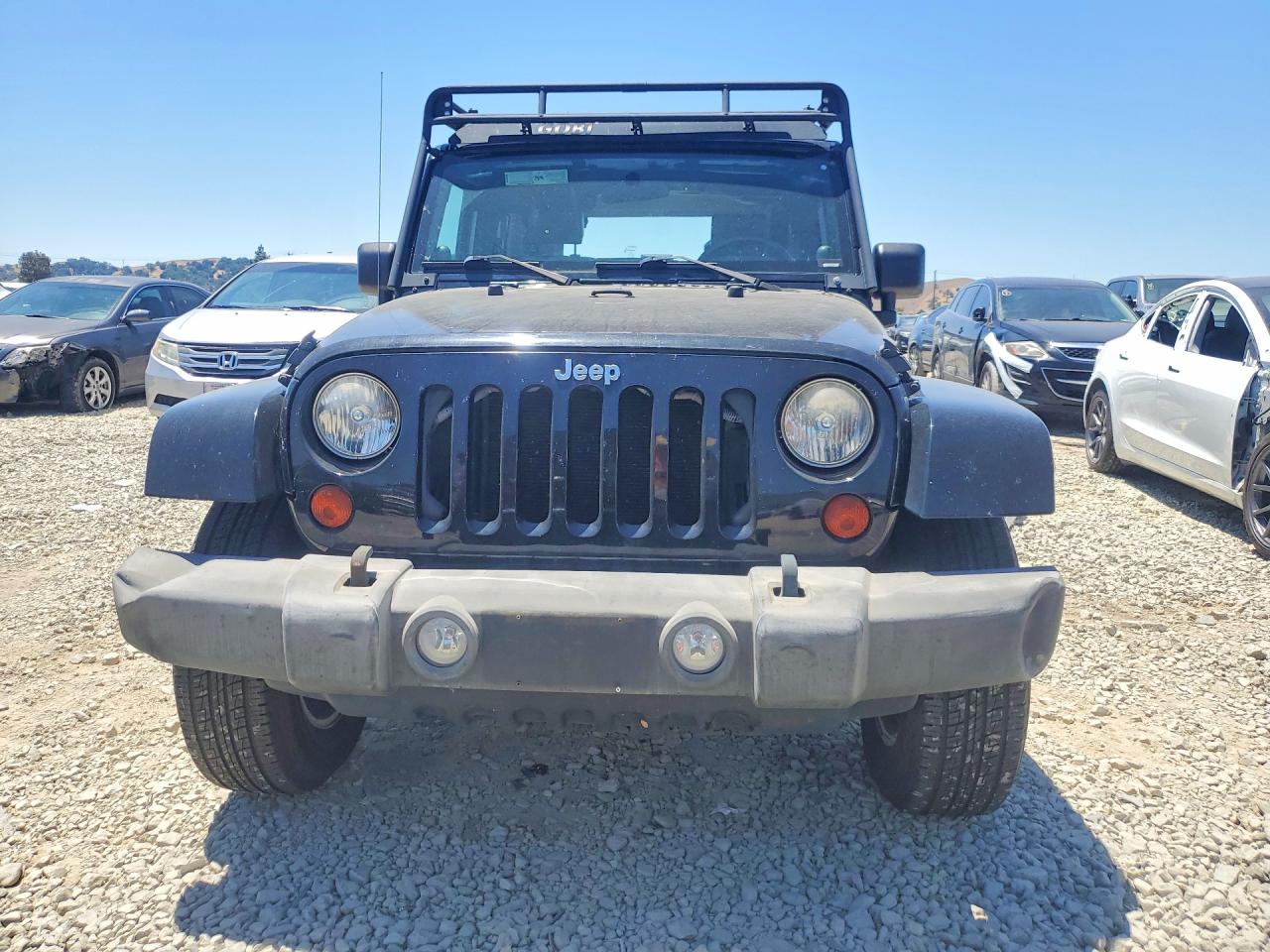 2010 Jeep Wrangler Sahara Black vin: 1J4AA5D11AL215818