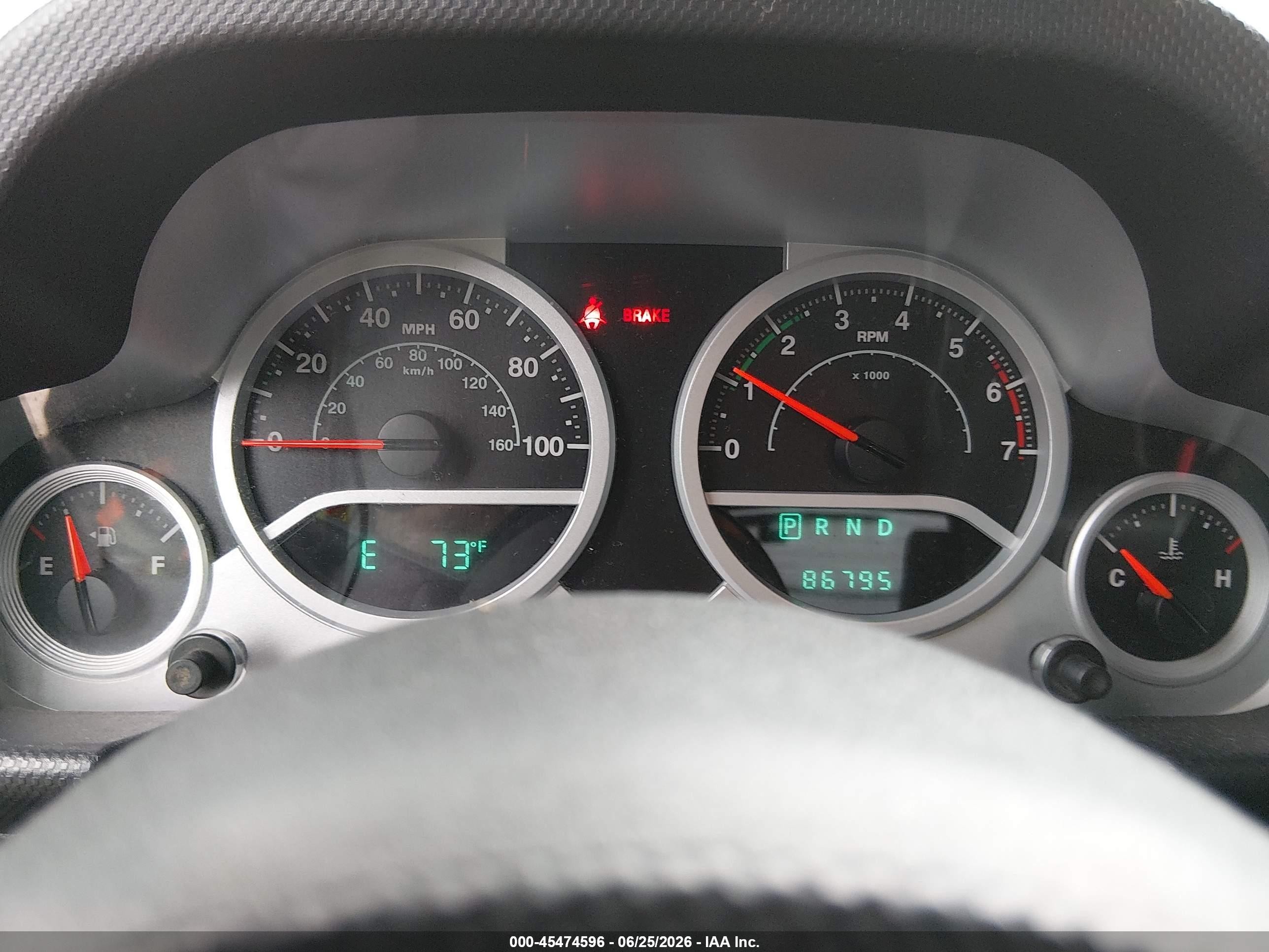 2010 Jeep Wrangler Sahara Gray vin: 1J4AA5D12AL122810