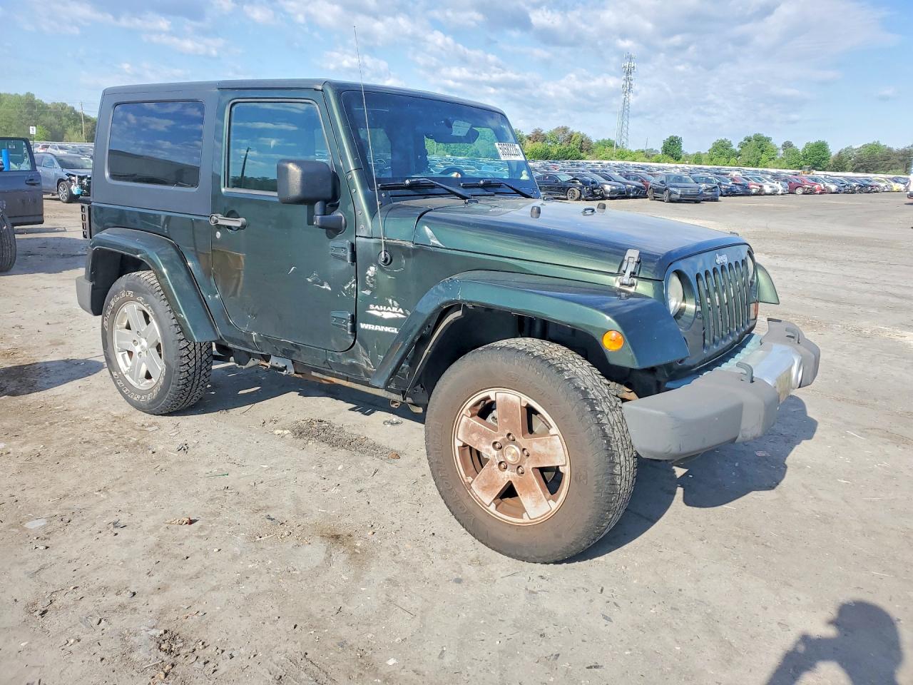 2010 Jeep Wrangler Sahara Green vin: 1J4AA5D13AL124906