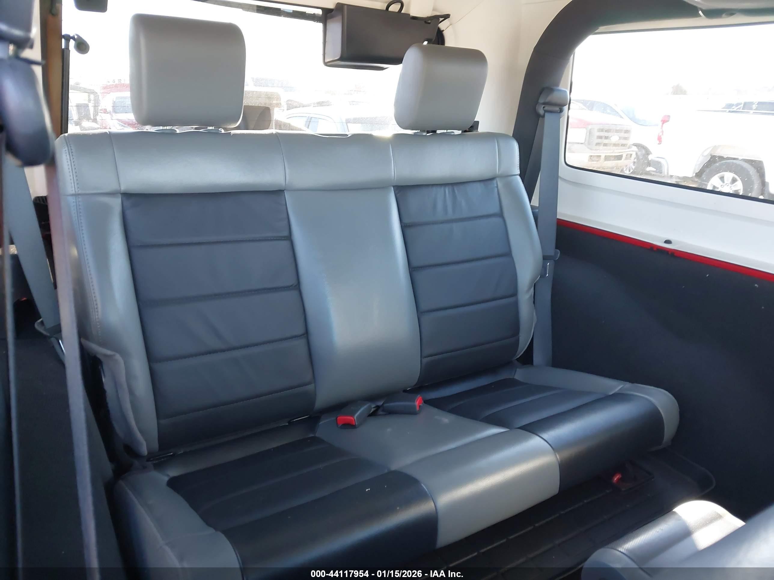 2010 Jeep Wrangler Sahara Red vin: 1J4AA5D13AL230160