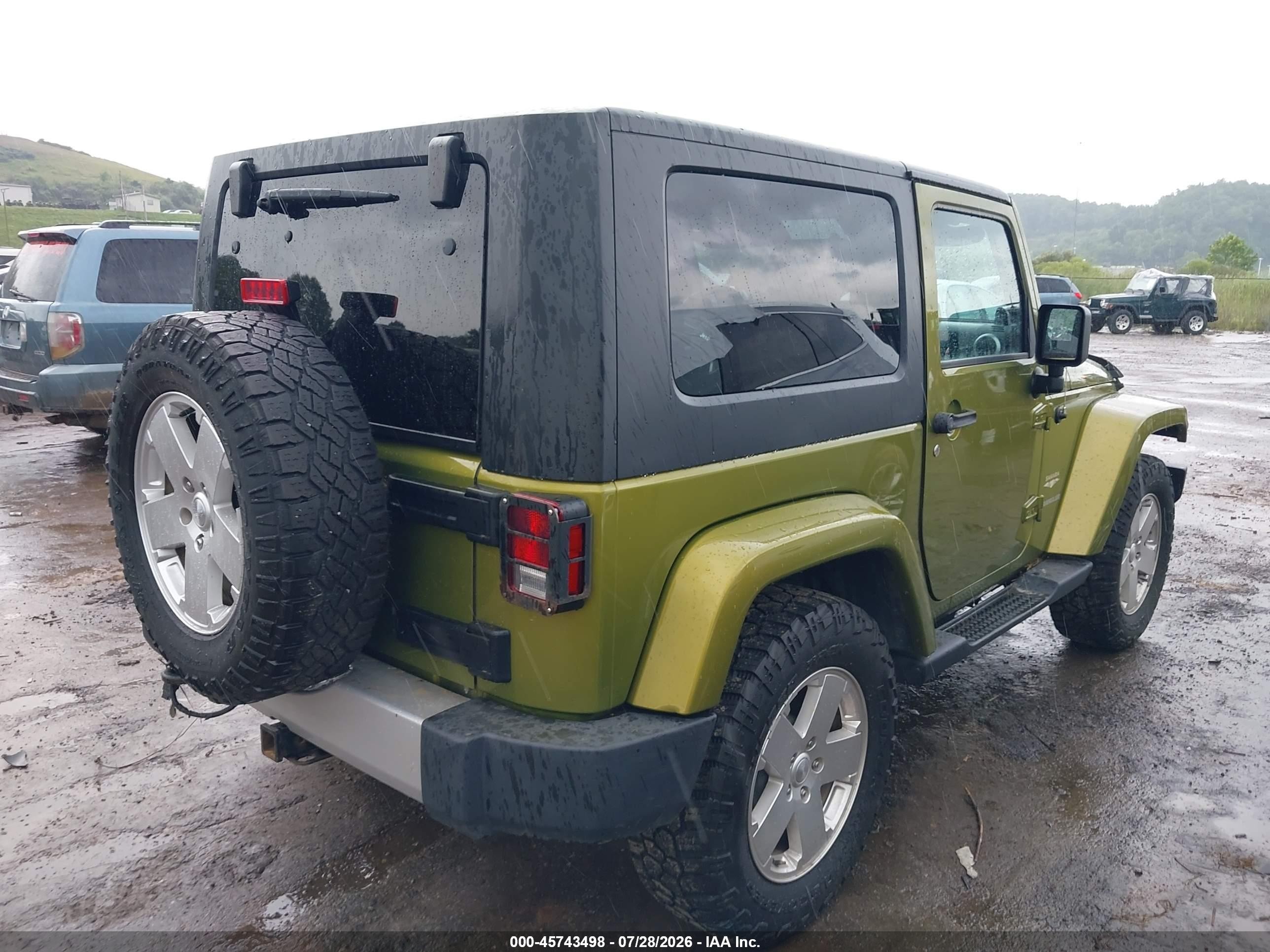 2010 Jeep Wrangler Sahara Зеленый vin: 1J4AA5D16AL221968