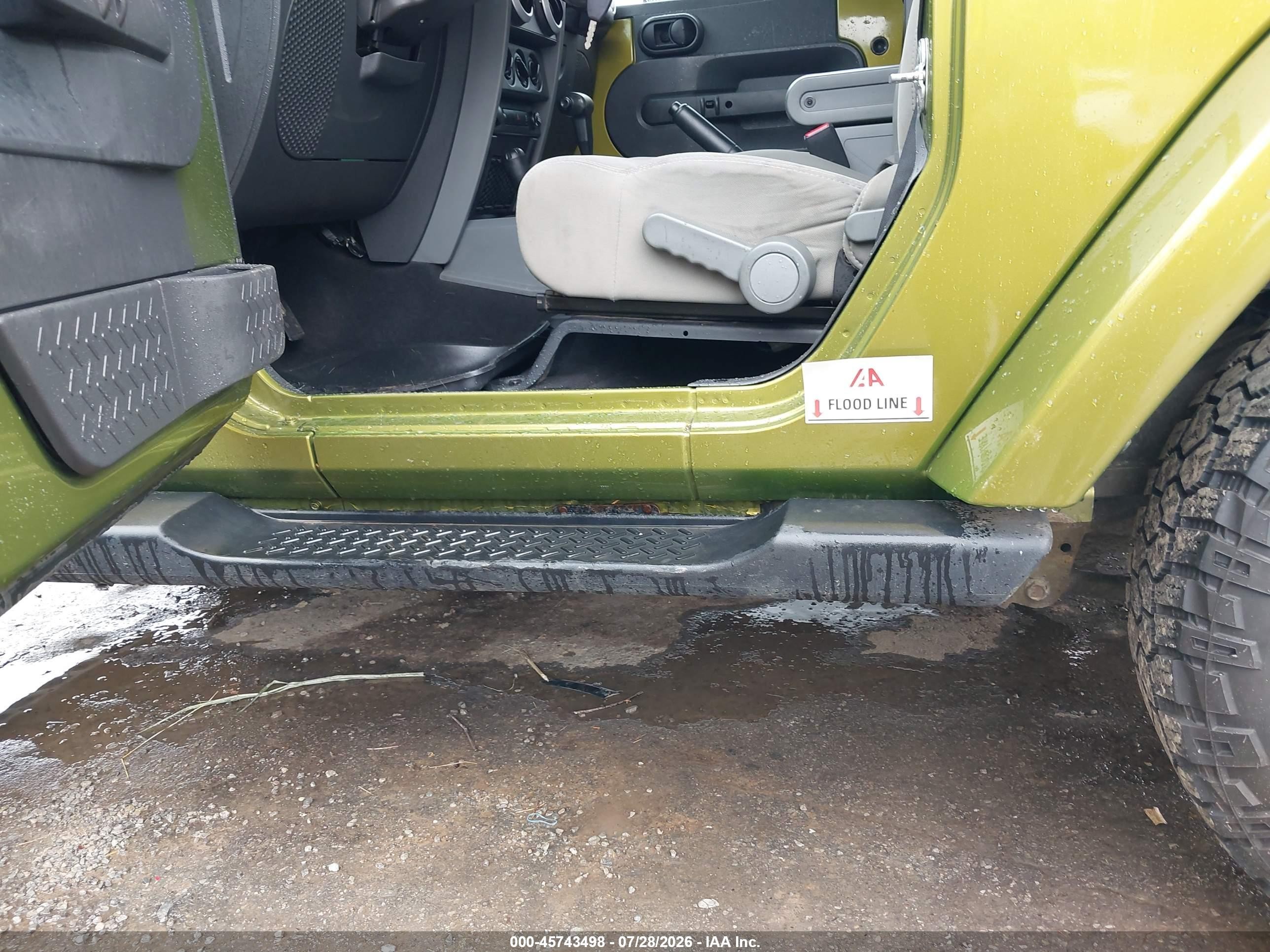 2010 Jeep Wrangler Sahara Зеленый vin: 1J4AA5D16AL221968