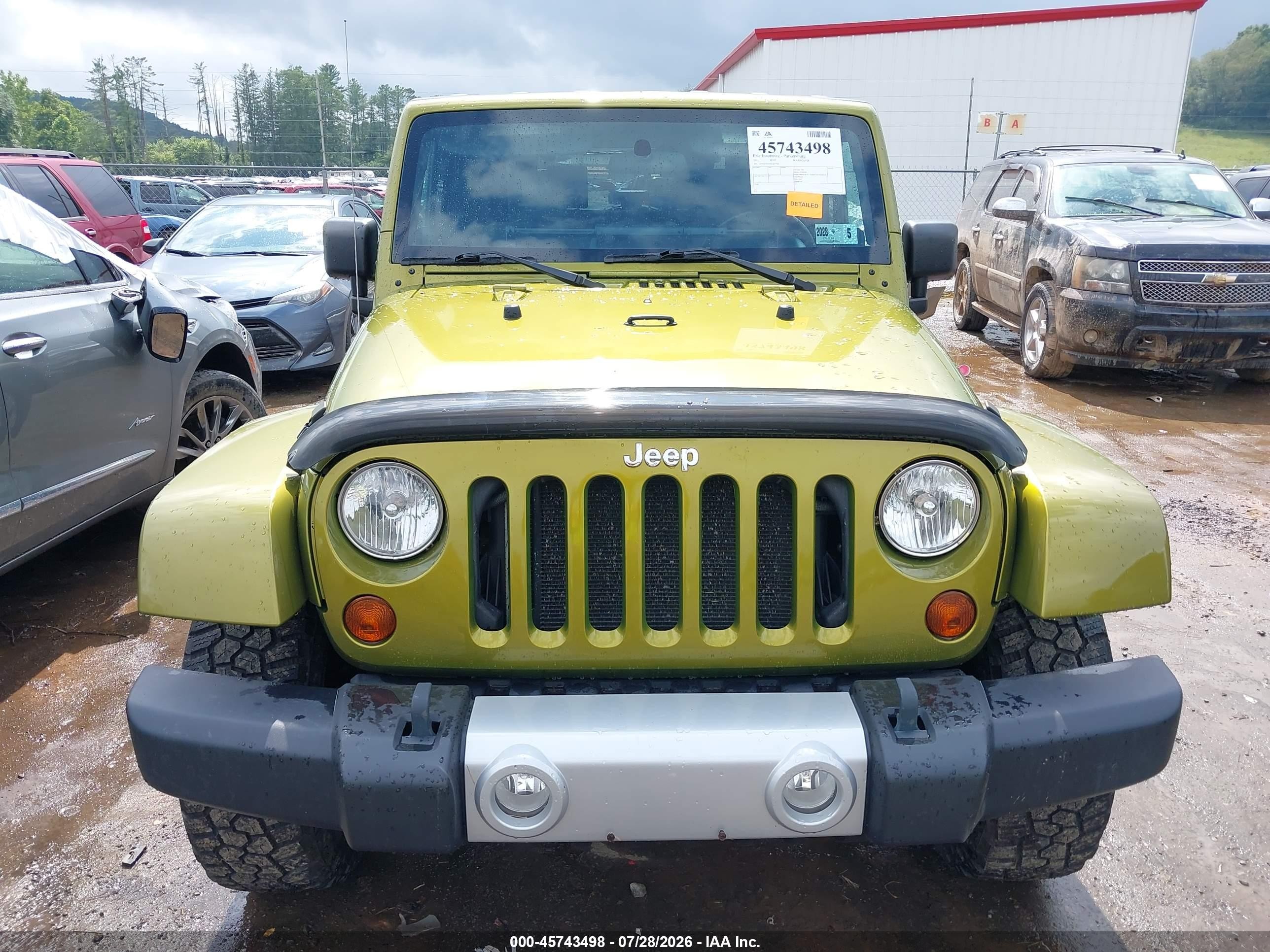 2010 Jeep Wrangler Sahara Зеленый vin: 1J4AA5D16AL221968