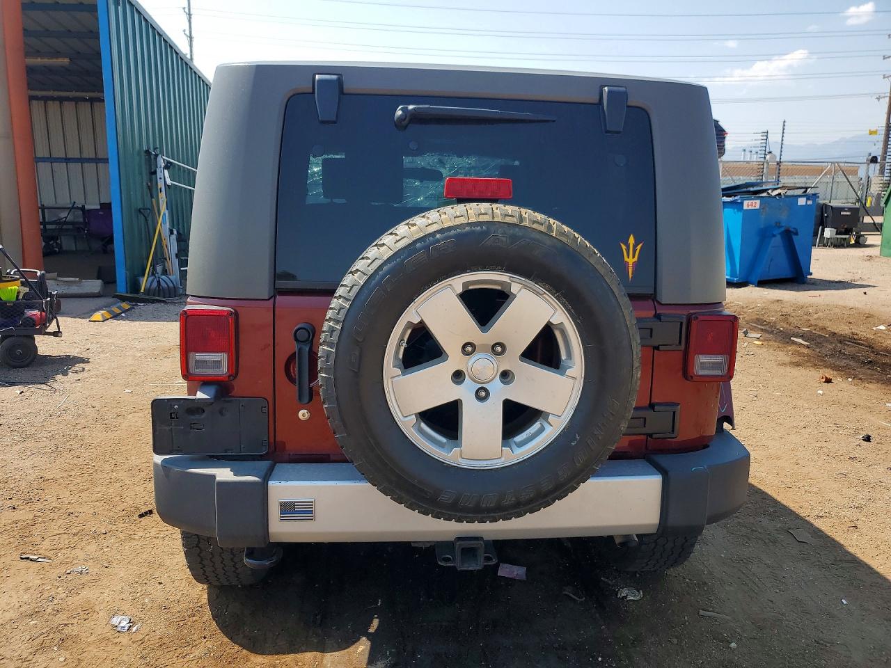 2010 Jeep Wrangler Sahara Maroon vin: 1J4AA5D17AL141224