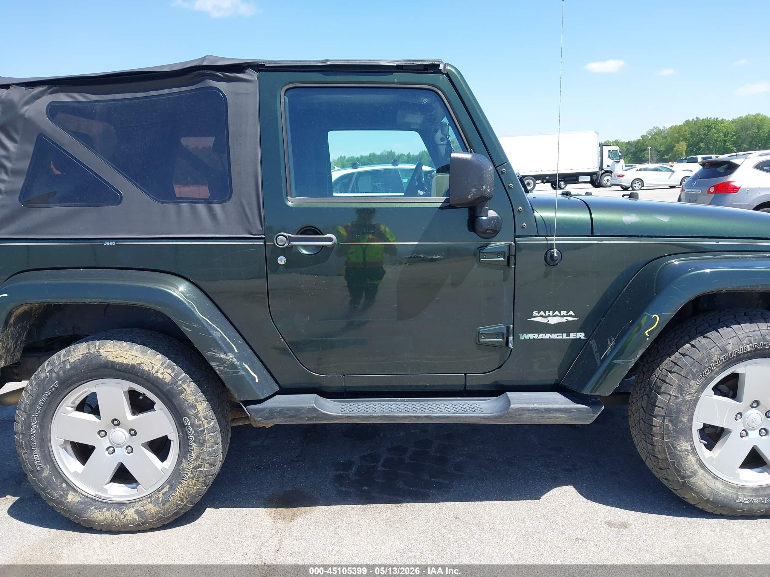2010 Jeep Wrangler Sahara Green vin: 1J4AA5D17AL152093