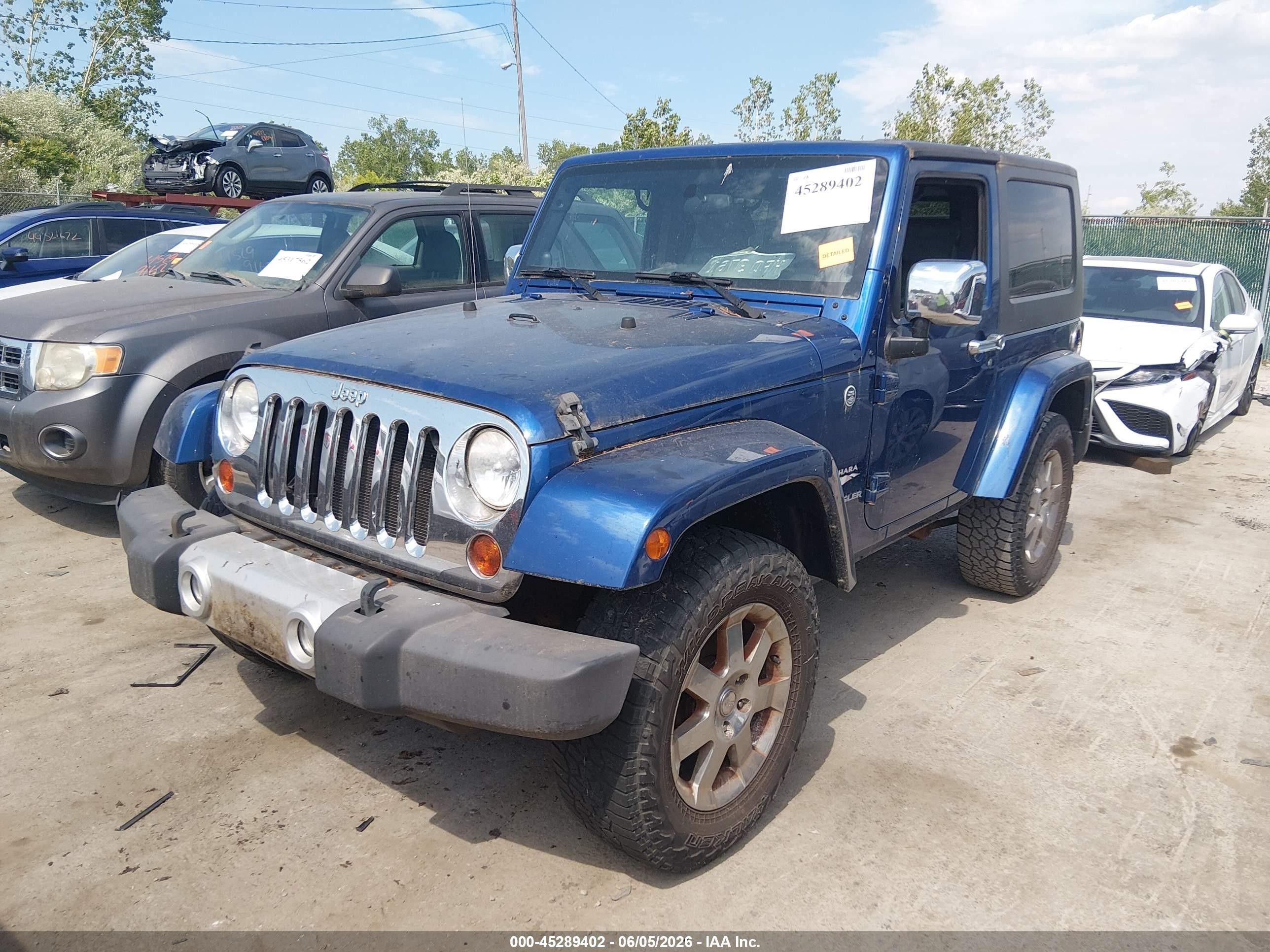 2010 Jeep Wrangler Sahara Blue vin: 1J4AA5D17AL202359