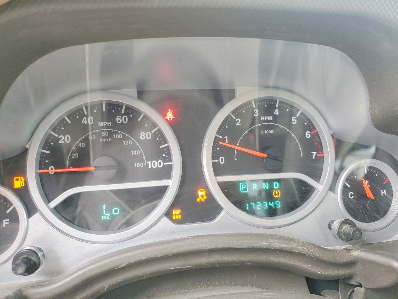 2010 Jeep Wrangler Sahara Green vin: 1J4AA5D19AL123176