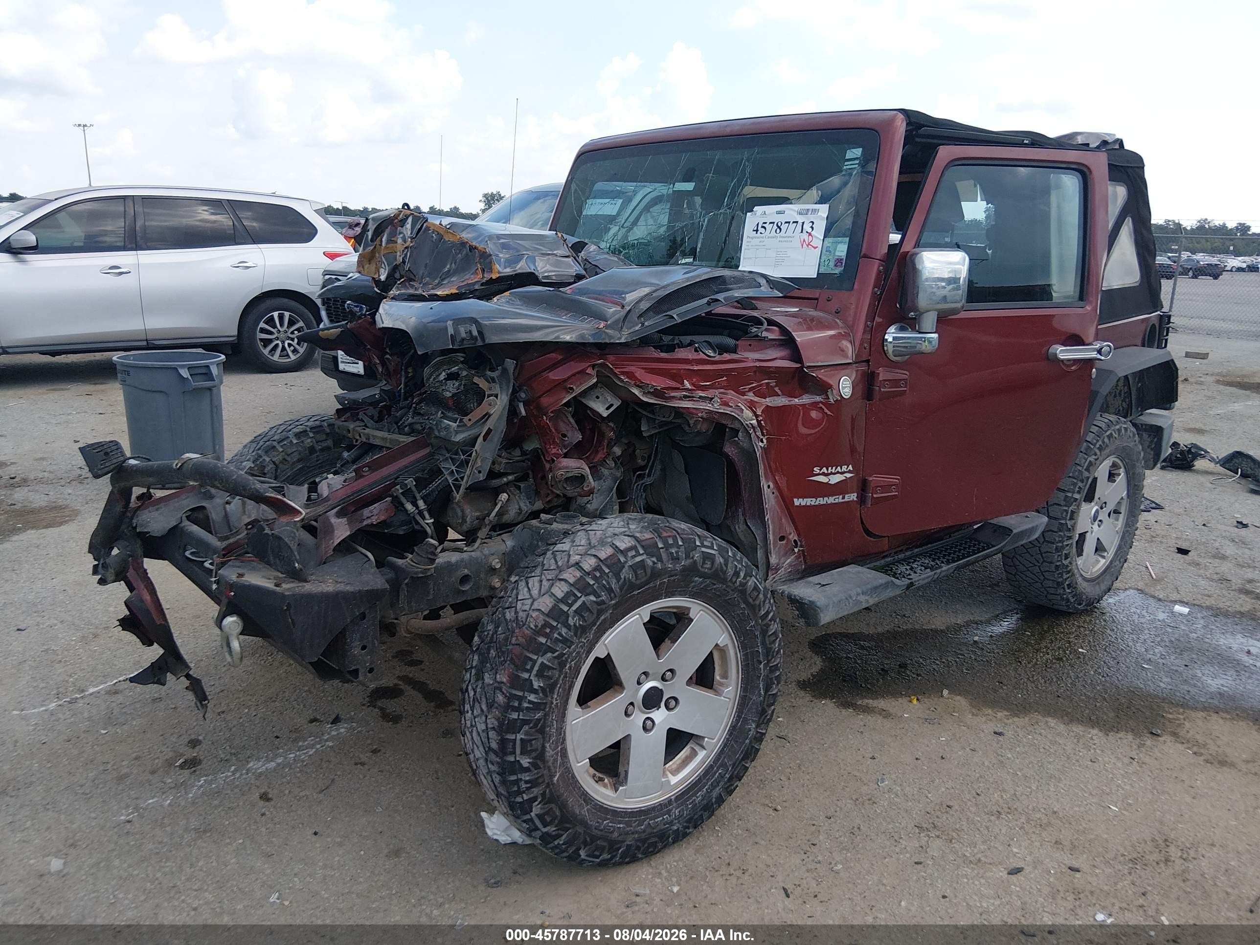 2010 Jeep Wrangler Sahara Maroon vin: 1J4AA5D19AL126062