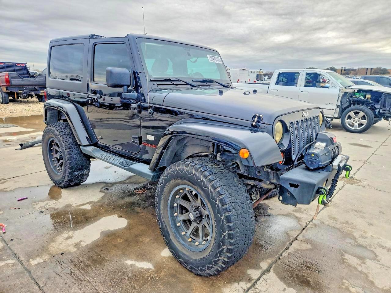 2011 Jeep Wrangler Jeep 70th Anniversary Black vin: 1J4AA7D15BL604667