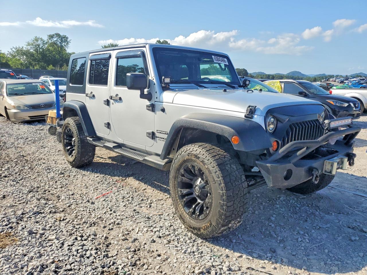 2010 Jeep Wrangler Unlimited Sport Silver vin: 1J4BA3H10AL197671