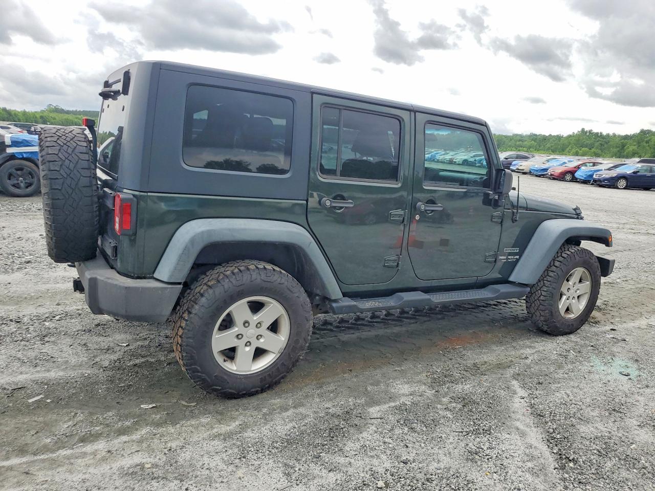 2010 Jeep Wrangler Unlimited Sport Black vin: 1J4BA3H10AL197721
