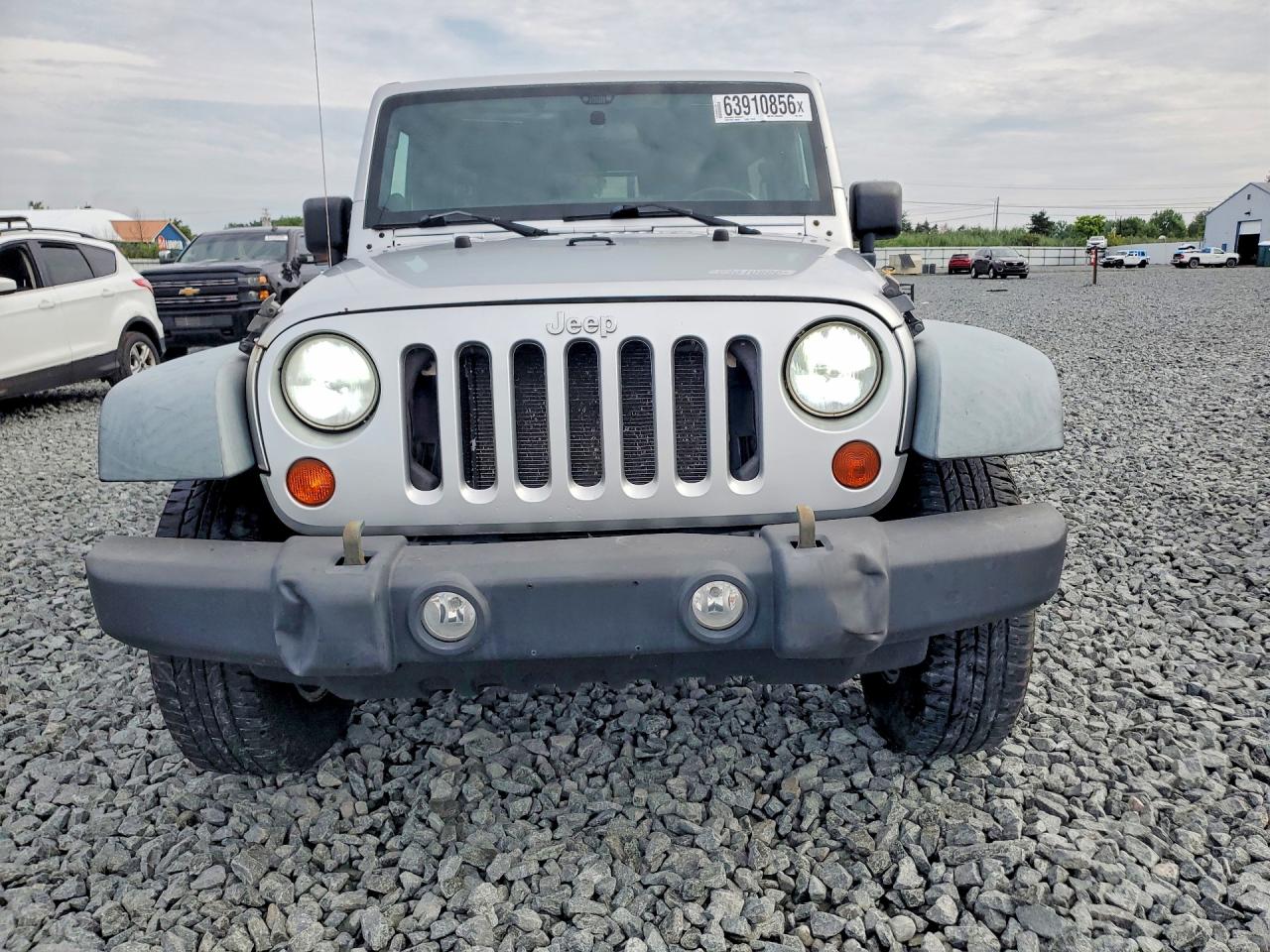 2011 Jeep Wrangler Unlimited Sport Silver vin: 1J4BA3H10BL512924