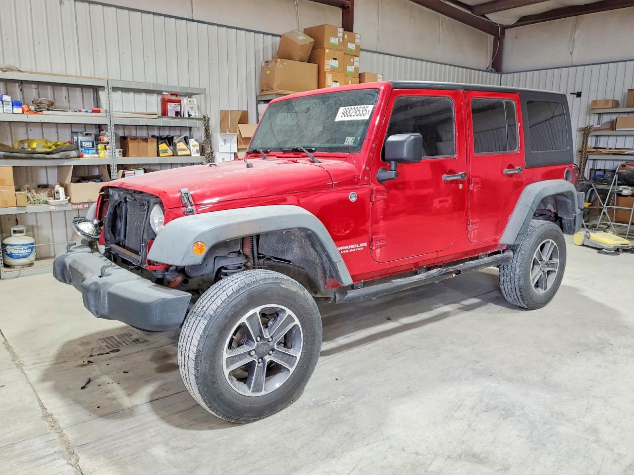 2011 Jeep Wrangler Unlimited Sport Red vin: 1J4BA3H10BL638409