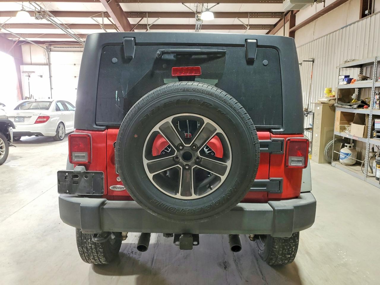 2011 Jeep Wrangler Unlimited Sport Red vin: 1J4BA3H10BL638409