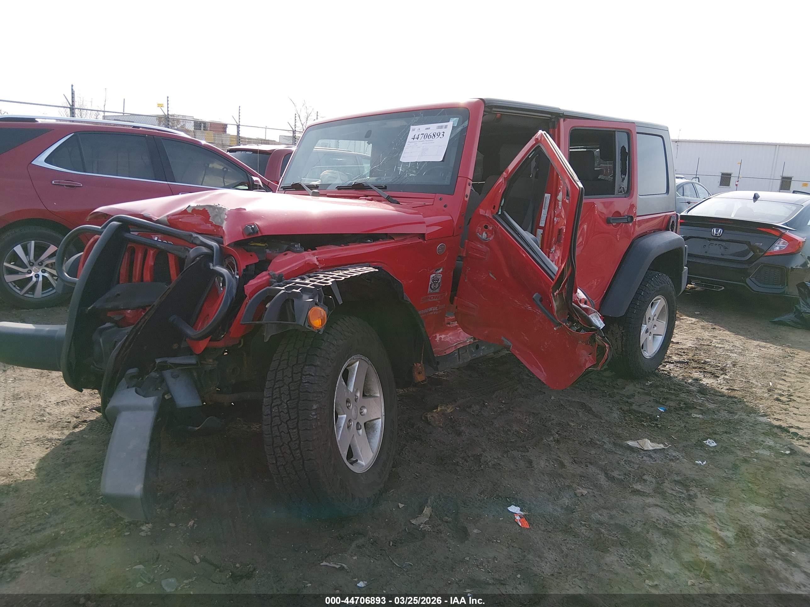 2010 Jeep Wrangler Unlimited Sport Red vin: 1J4BA3H11AL112983