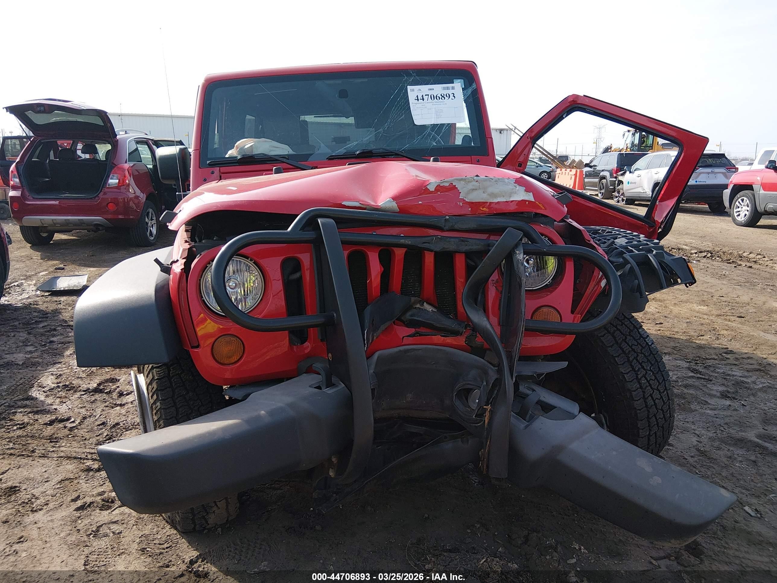 2010 Jeep Wrangler Unlimited Sport Red vin: 1J4BA3H11AL112983