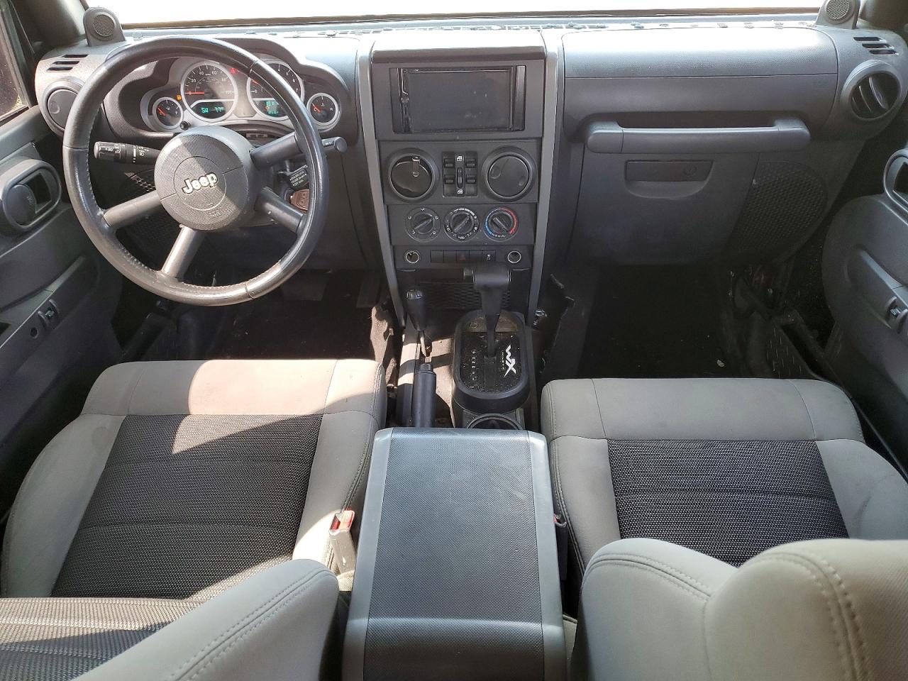 2010 Jeep Wrangler Unlimited Sport Черный vin: 1J4BA3H11AL117178