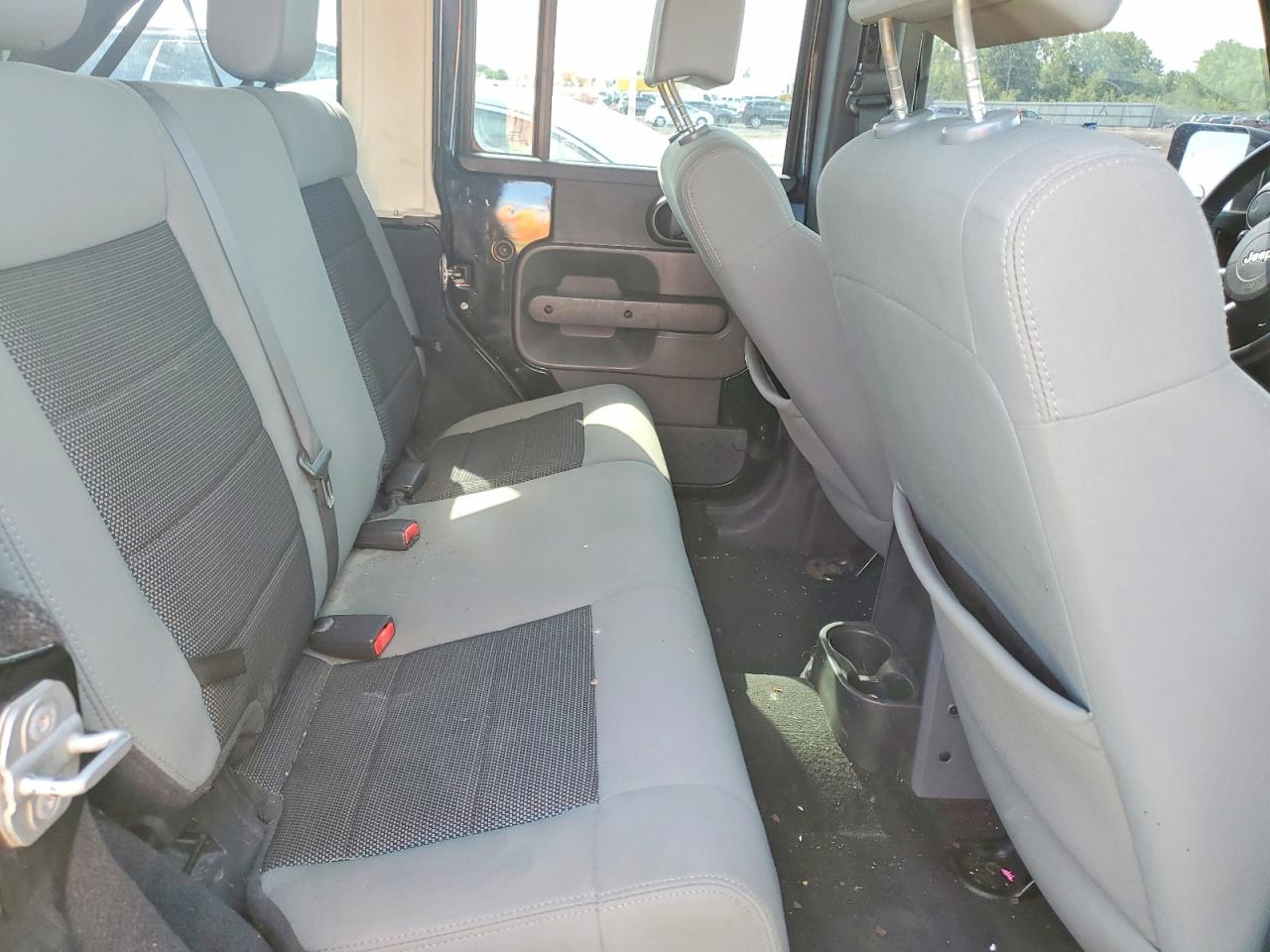 2010 Jeep Wrangler Unlimited Sport Черный vin: 1J4BA3H11AL117178