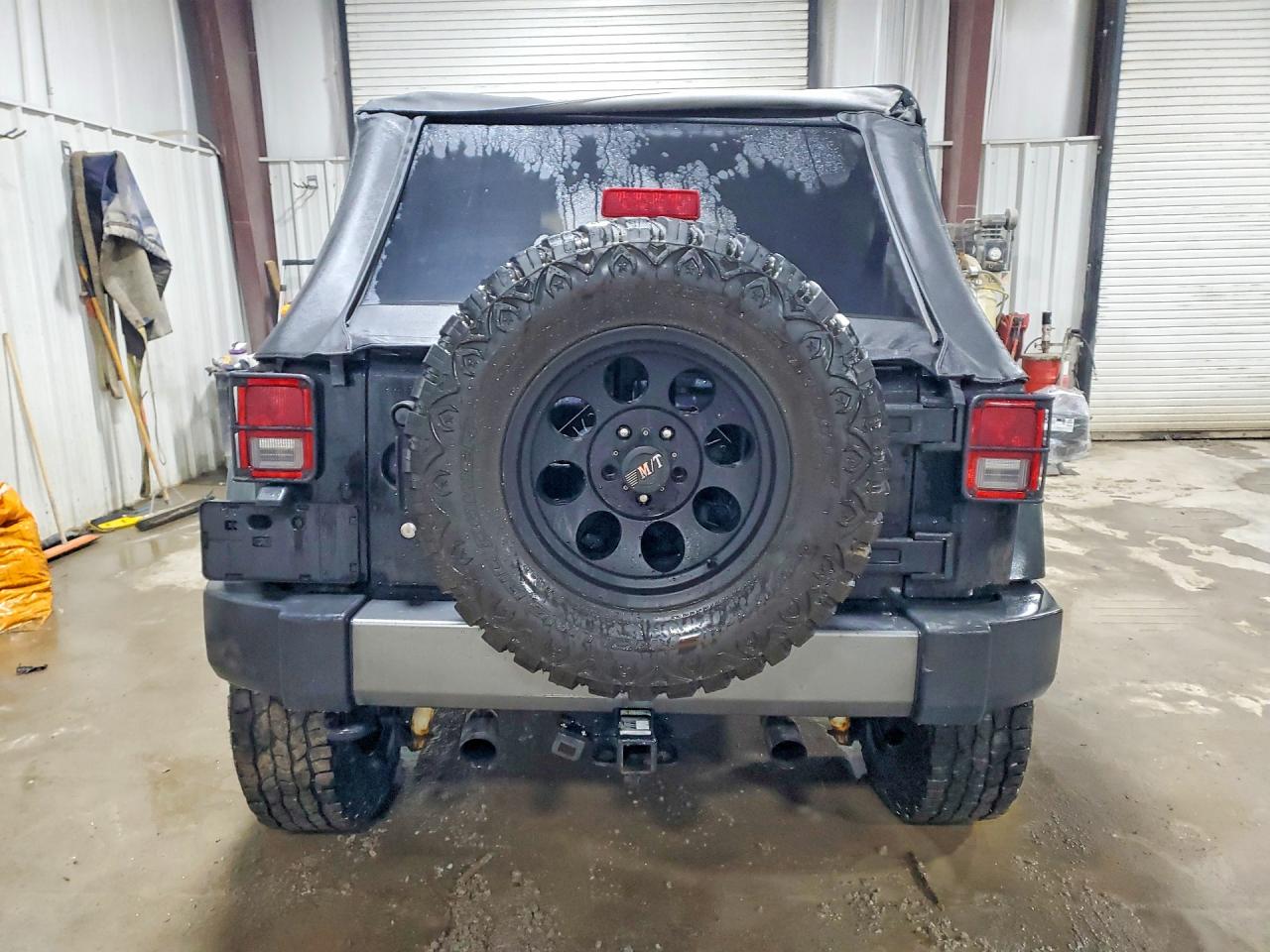2010 Jeep Wrangler Unlimited Sport Black vin: 1J4BA3H11AL189479