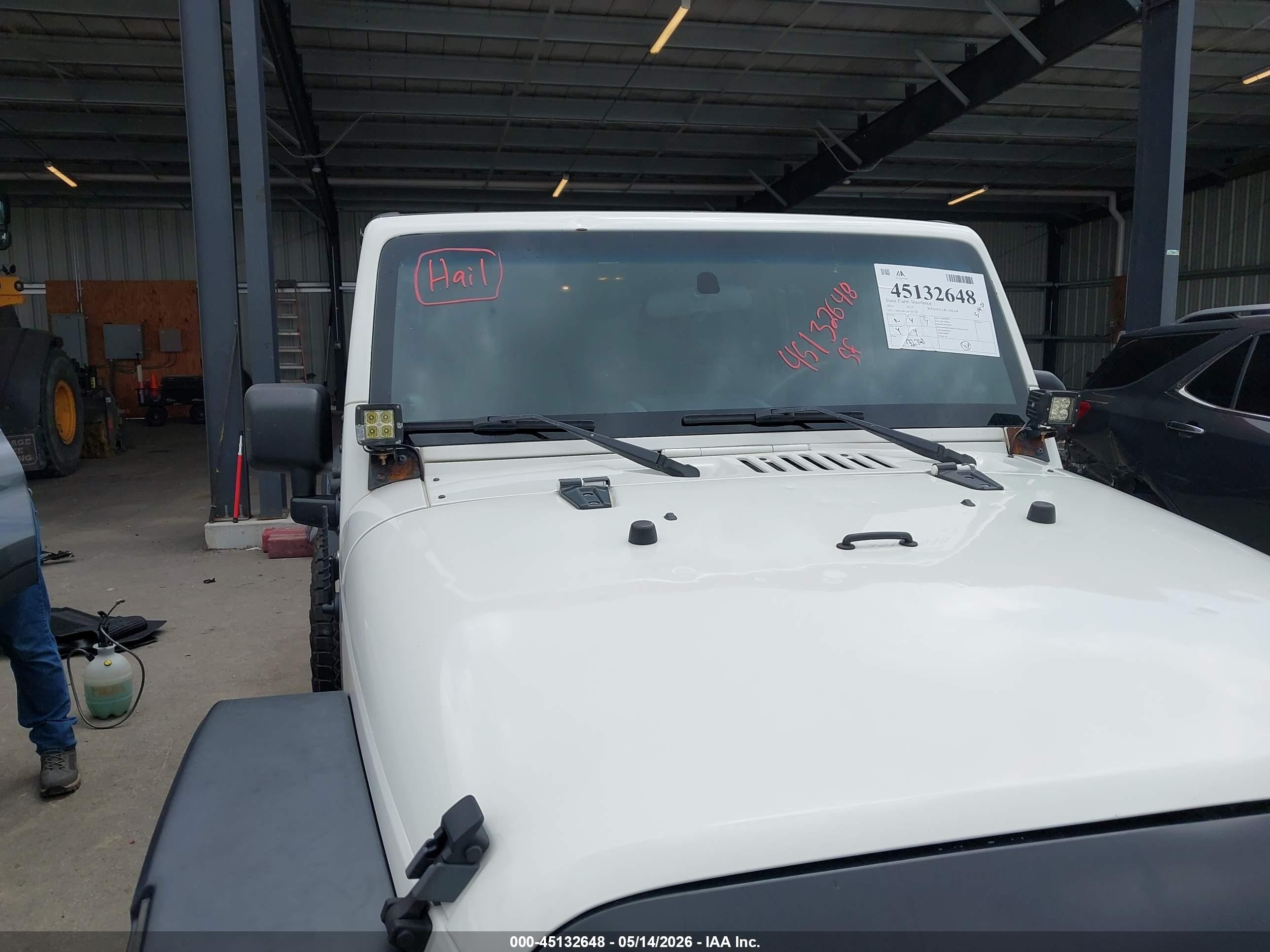 2010 Jeep Wrangler Unlimited Sport White vin: 1J4BA3H11AL207320
