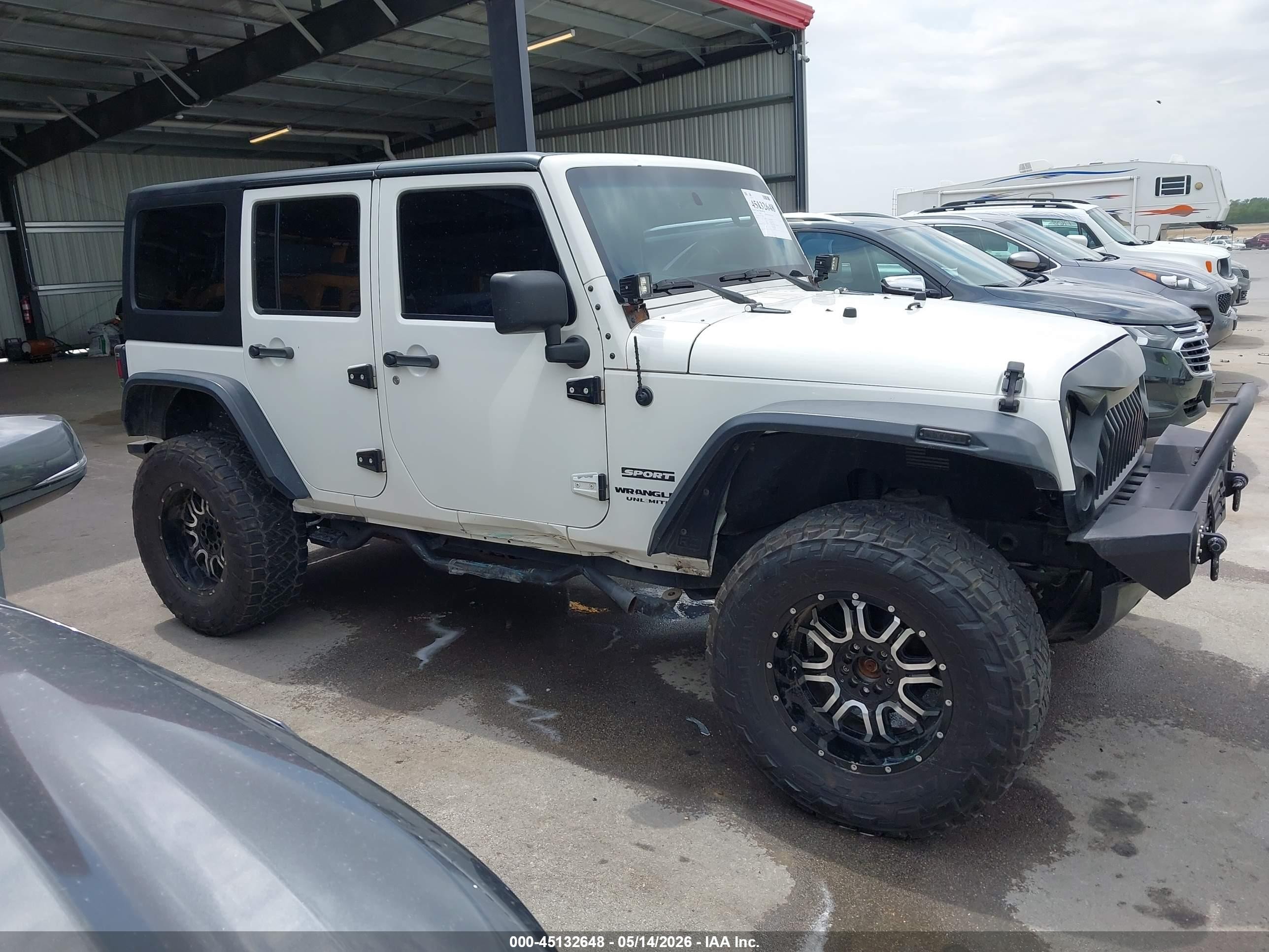 2010 Jeep Wrangler Unlimited Sport White vin: 1J4BA3H11AL207320