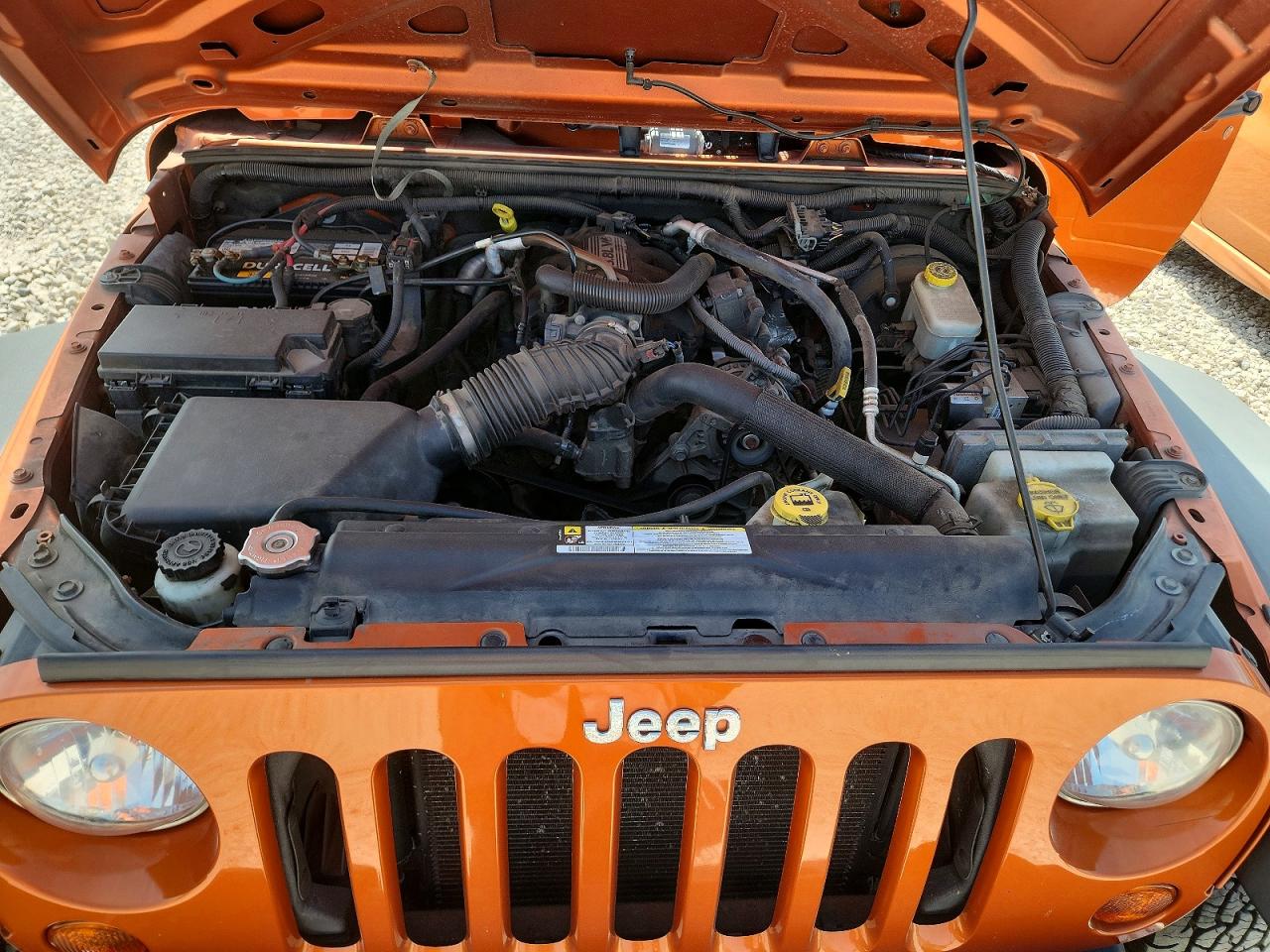 2011 Jeep Wrangler Unlimited Sport Orange vin: 1J4BA3H11BL504248