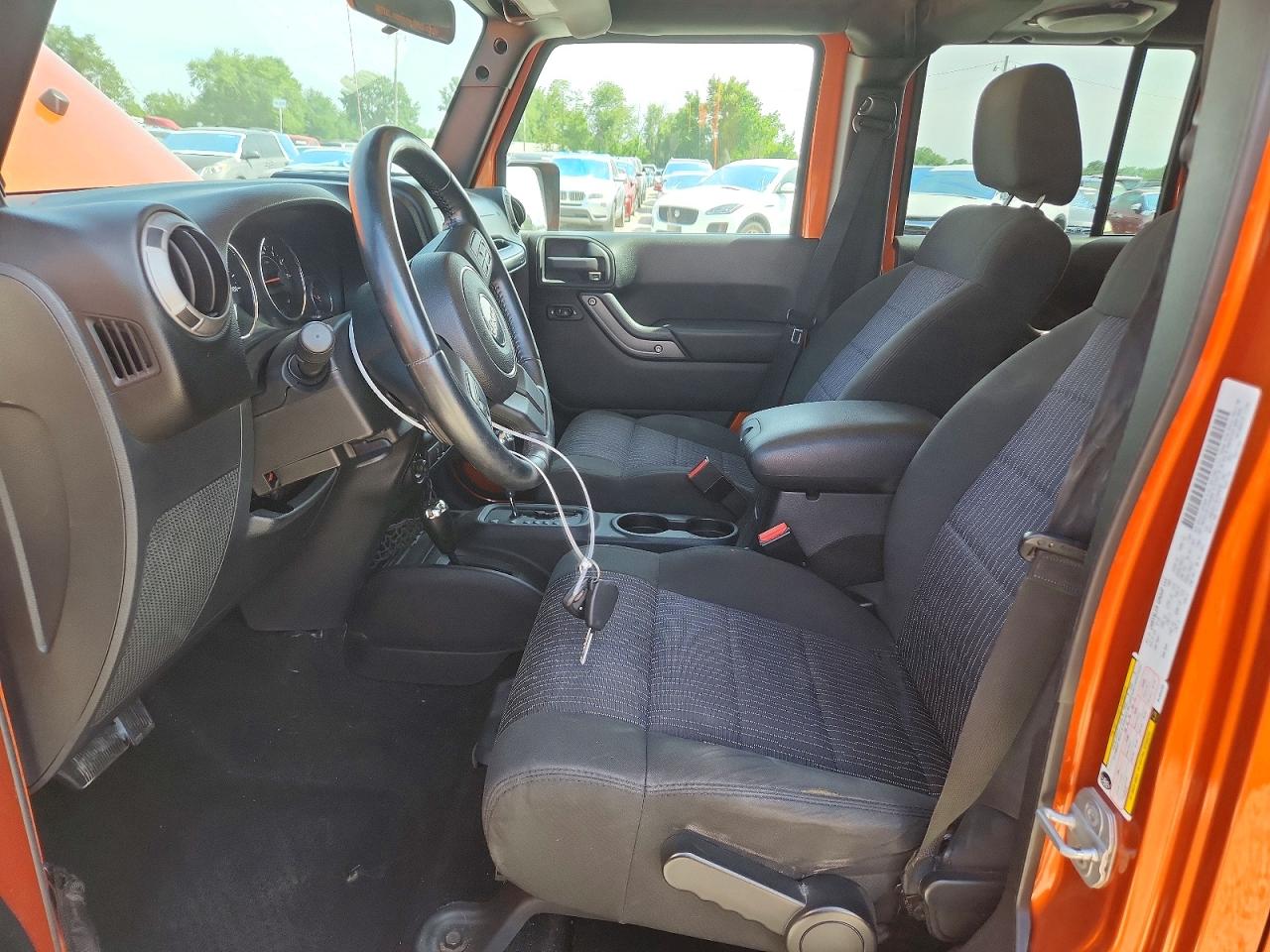 2011 Jeep Wrangler Unlimited Sport Orange vin: 1J4BA3H11BL504248