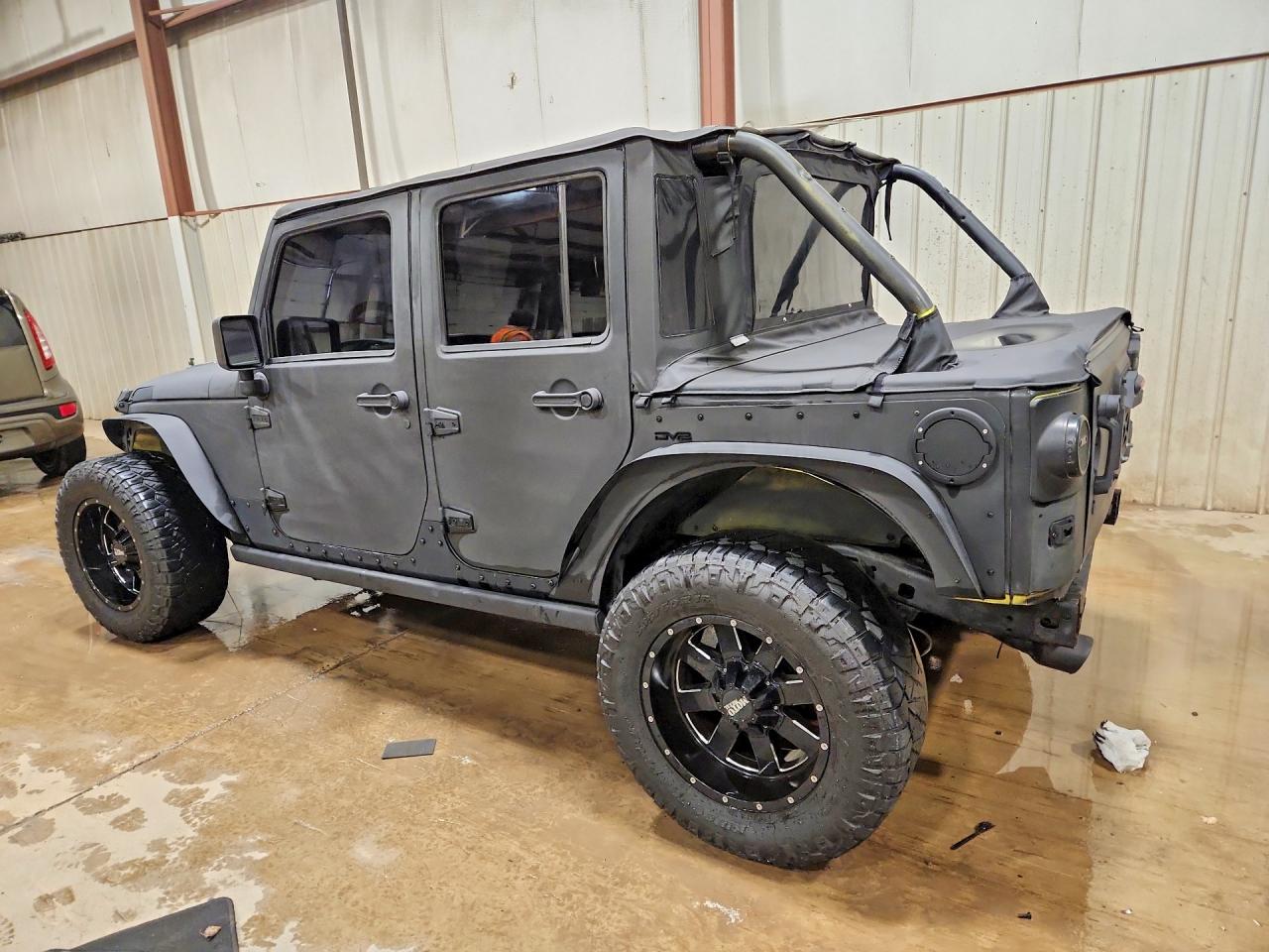 2011 Jeep Wrangler Unlimited Sport Black vin: 1J4BA3H11BL570668