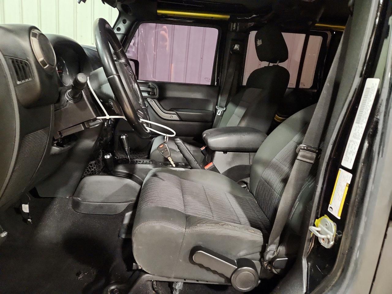 2011 Jeep Wrangler Unlimited Sport Black vin: 1J4BA3H11BL570668