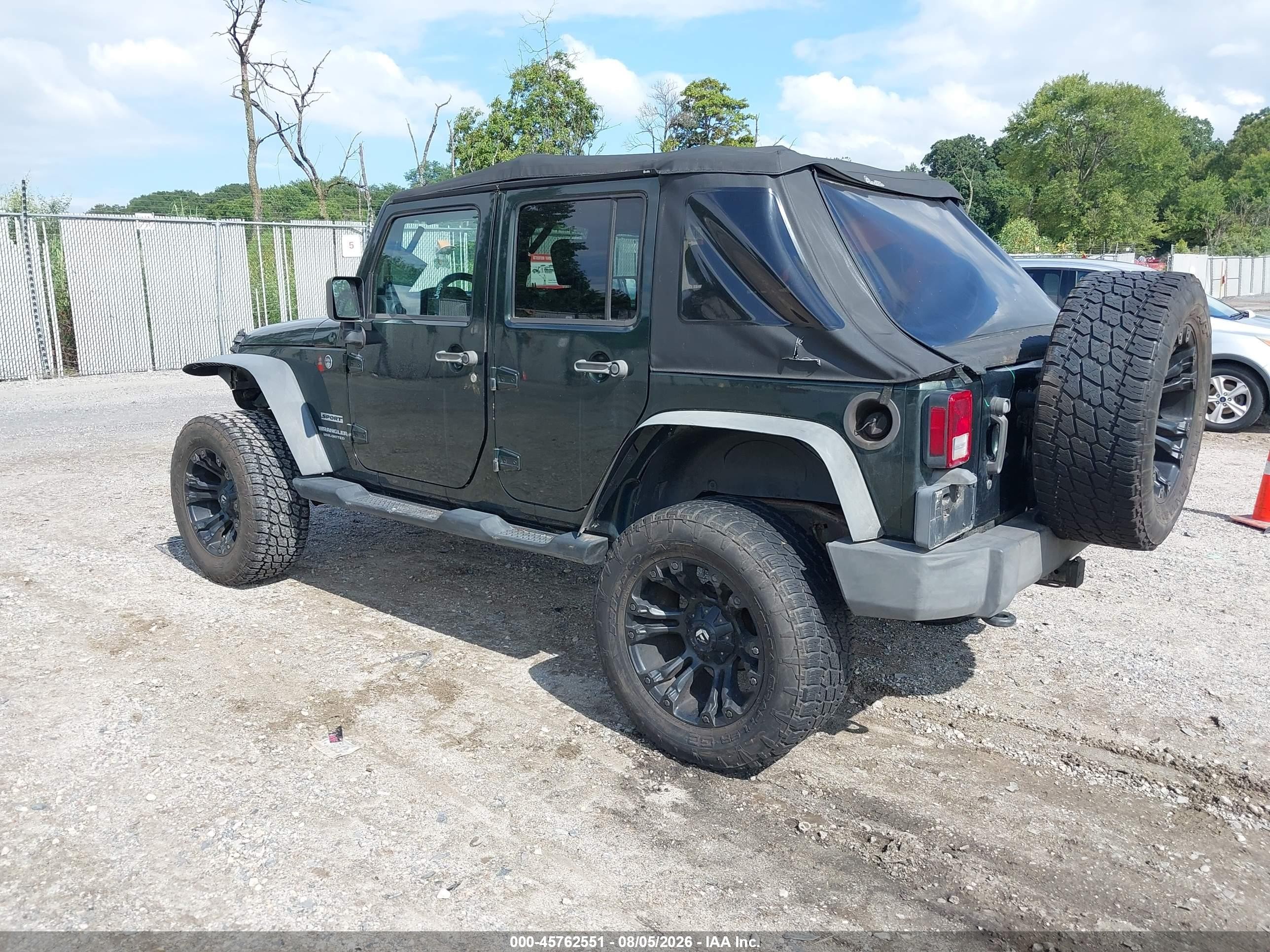 2010 Jeep Wrangler Unlimited Sport Green vin: 1J4BA3H12AL127198