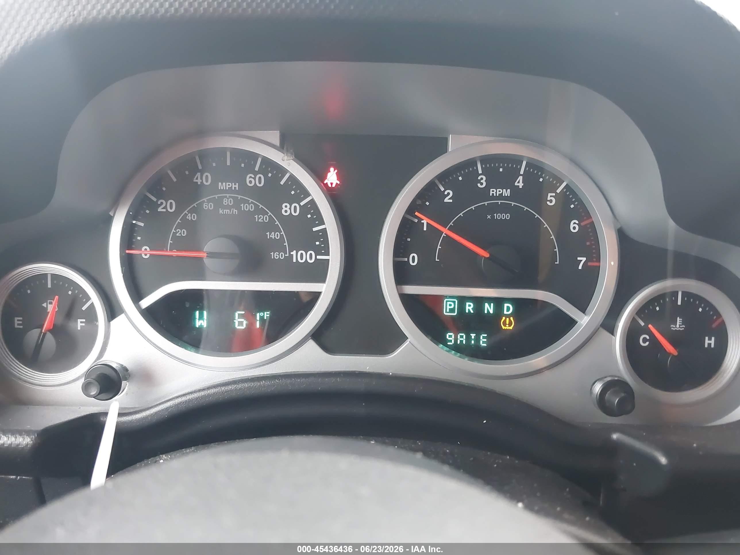 2010 Jeep Wrangler Unlimited Sport Green vin: 1J4BA3H12AL127542