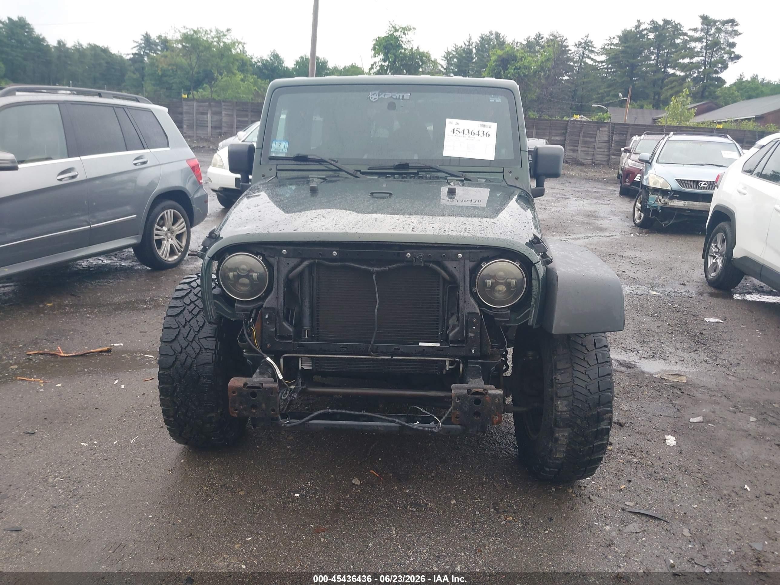 2010 Jeep Wrangler Unlimited Sport Green vin: 1J4BA3H12AL127542