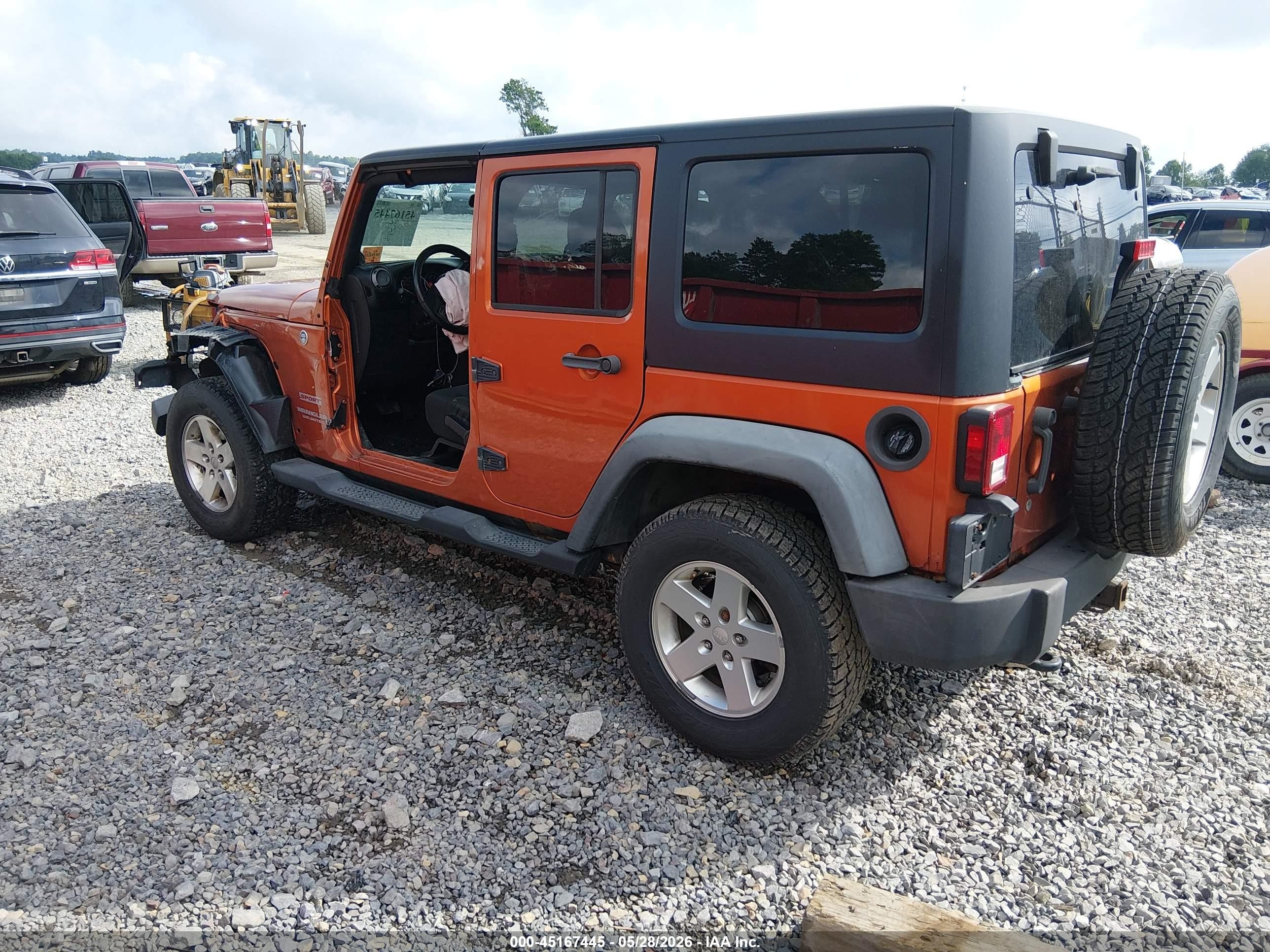 2011 Jeep Wrangler Unlimited Sport Orange vin: 1J4BA3H12BL545956