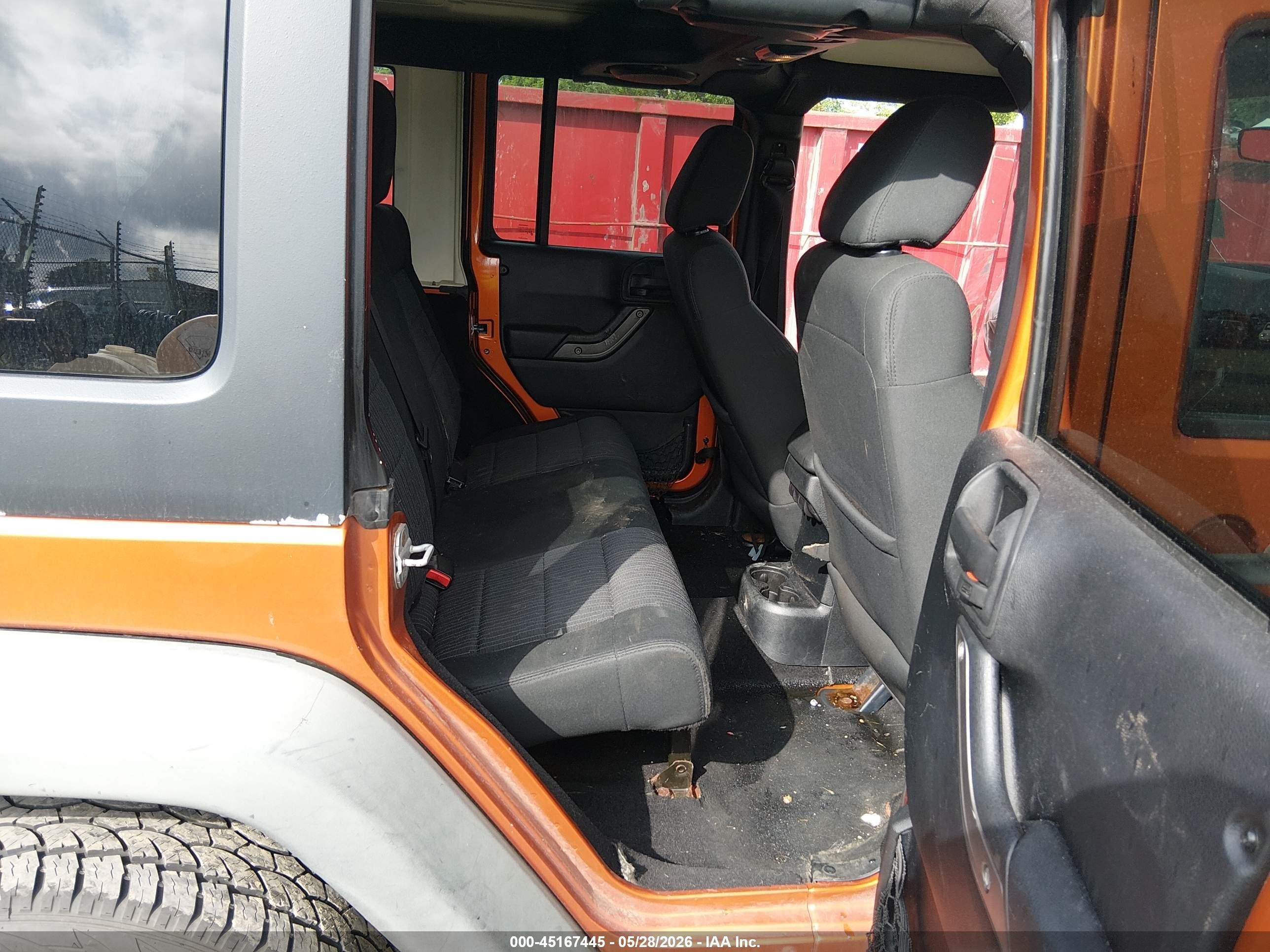 2011 Jeep Wrangler Unlimited Sport Orange vin: 1J4BA3H12BL545956