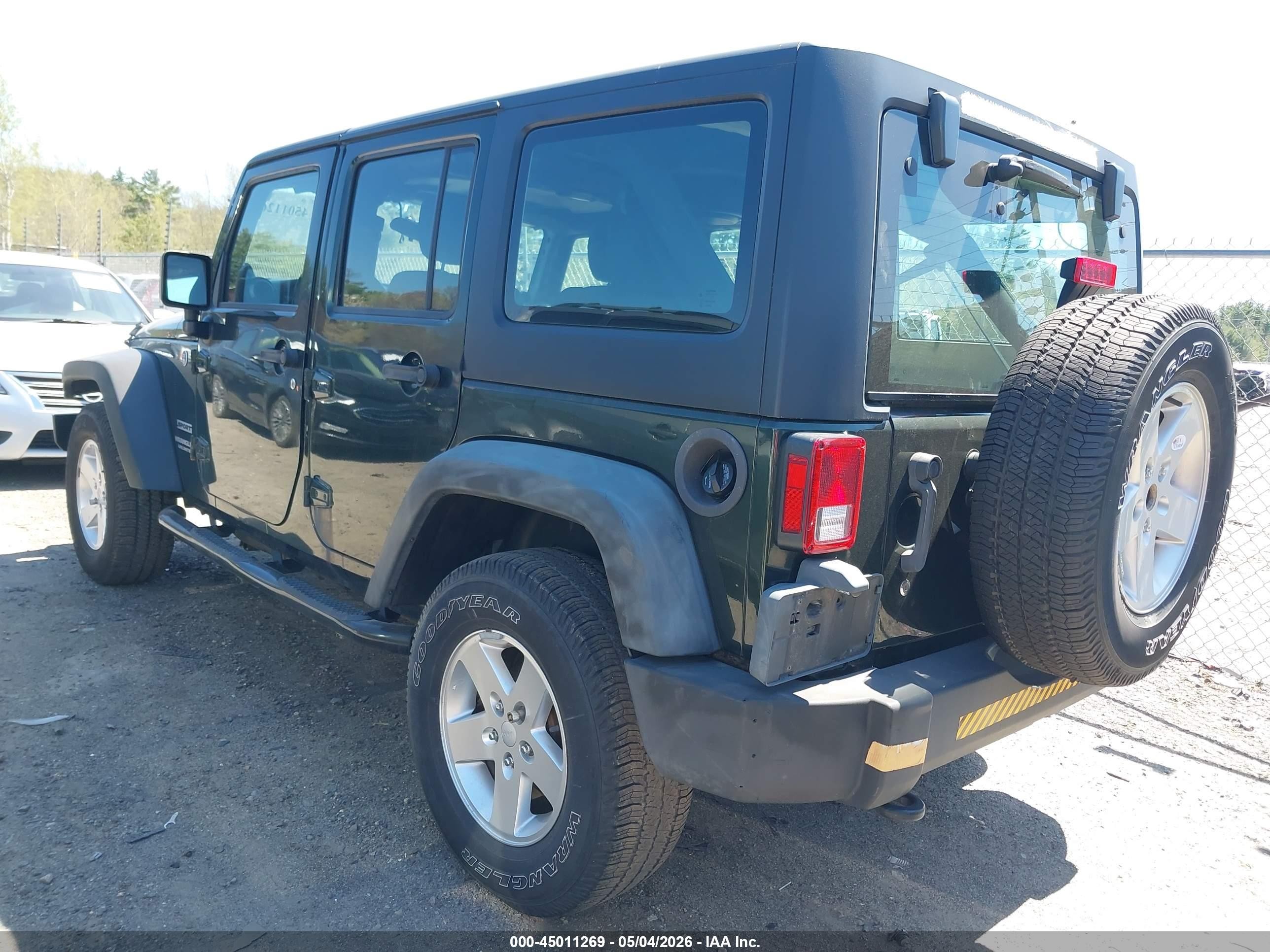 2011 Jeep Wrangler Unlimited Sport Green vin: 1J4BA3H12BL547870