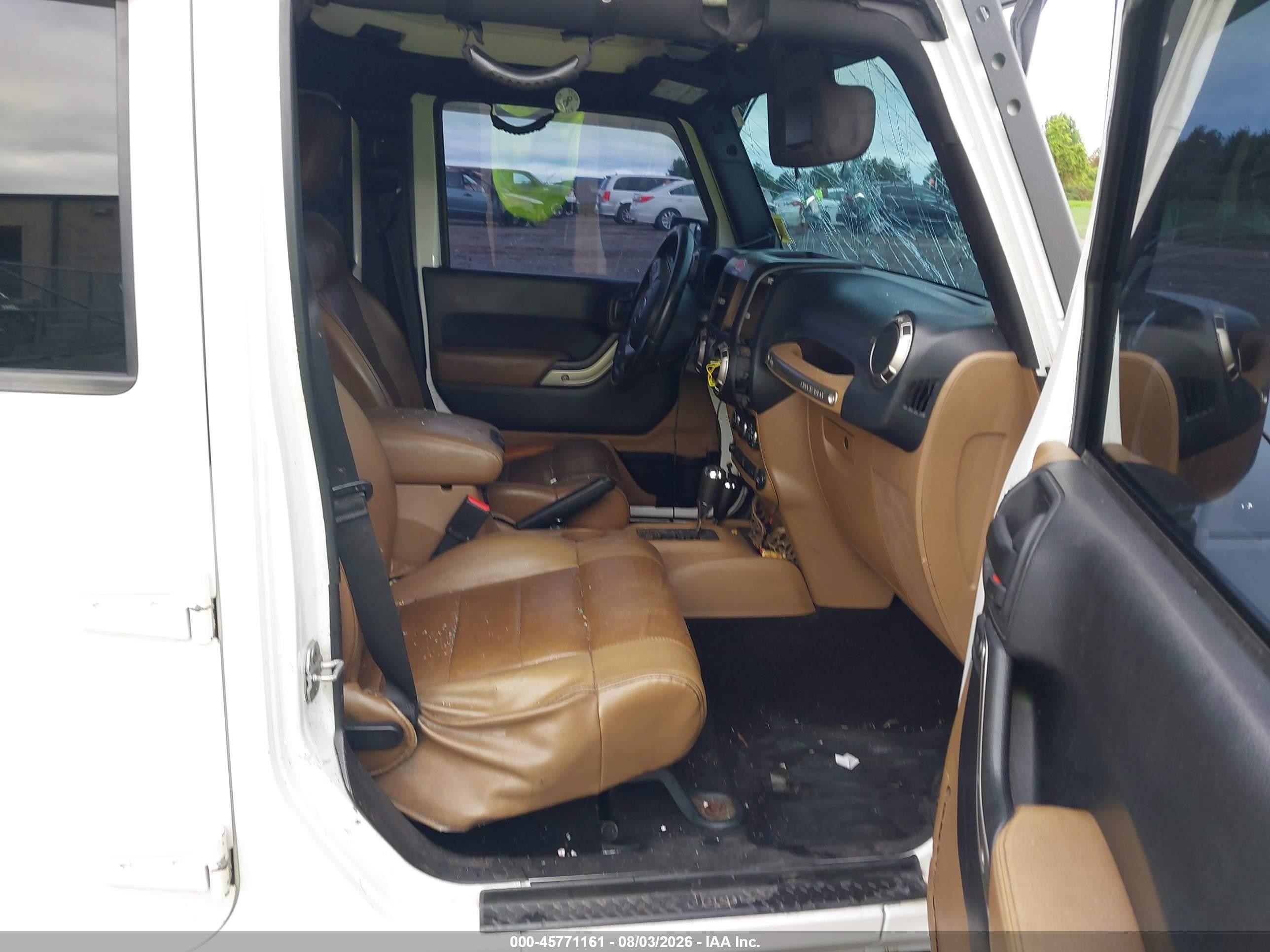 2011 Jeep Wrangler Unlimited Sport White vin: 1J4BA3H12BL616928